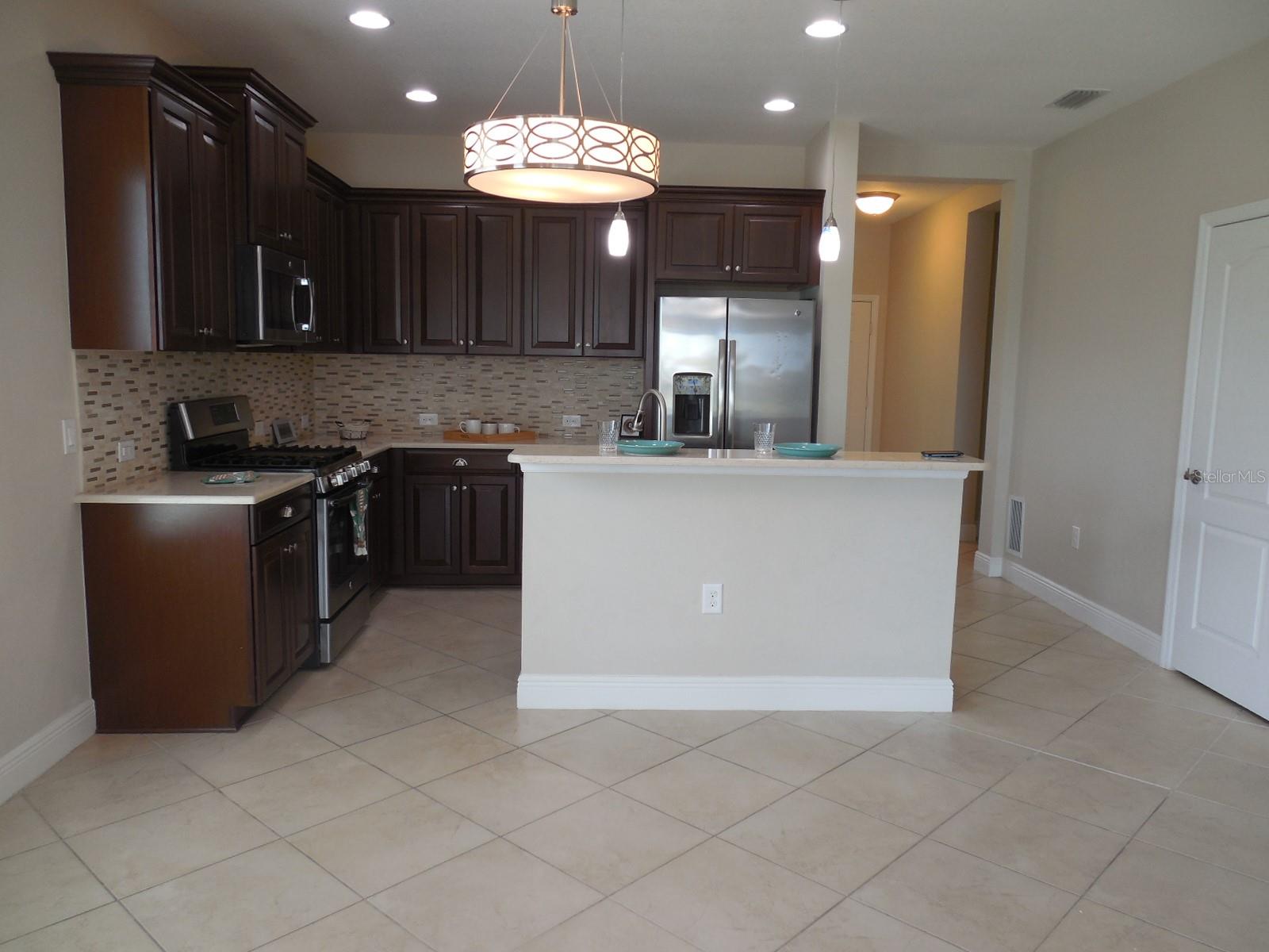 Image 8 of 42 For 12656 Sagewood Drive