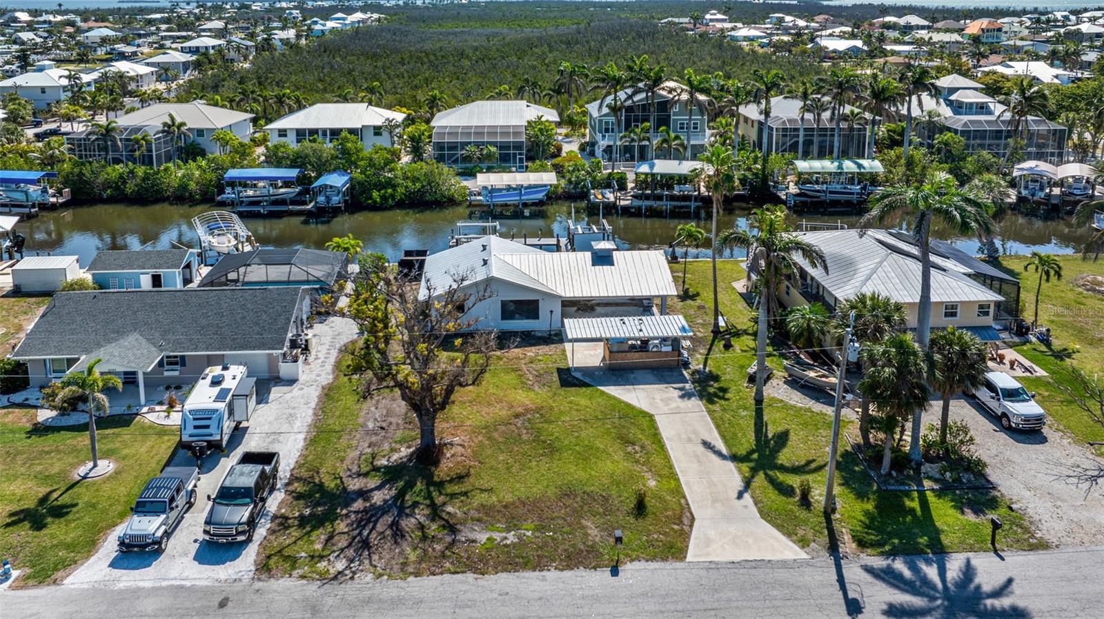Image 6 of 20 For 2560 Baybreeze Street