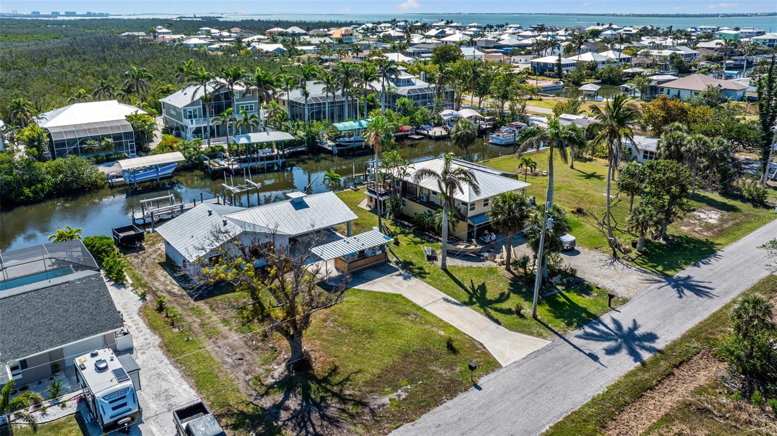 Image 7 of 20 For 2560 Baybreeze Street