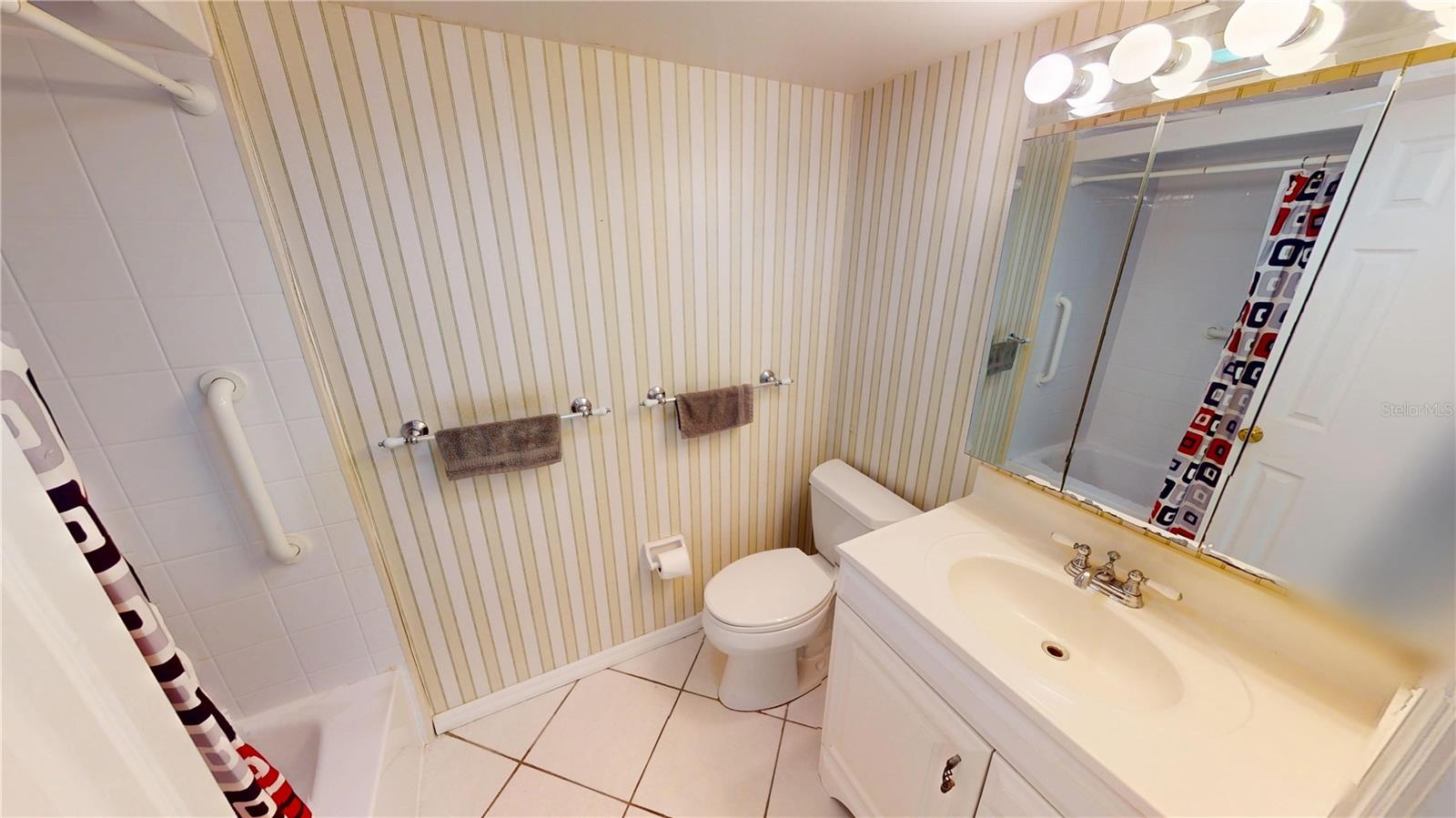 Image 22 of 29 For 311 Garvin Street 405a