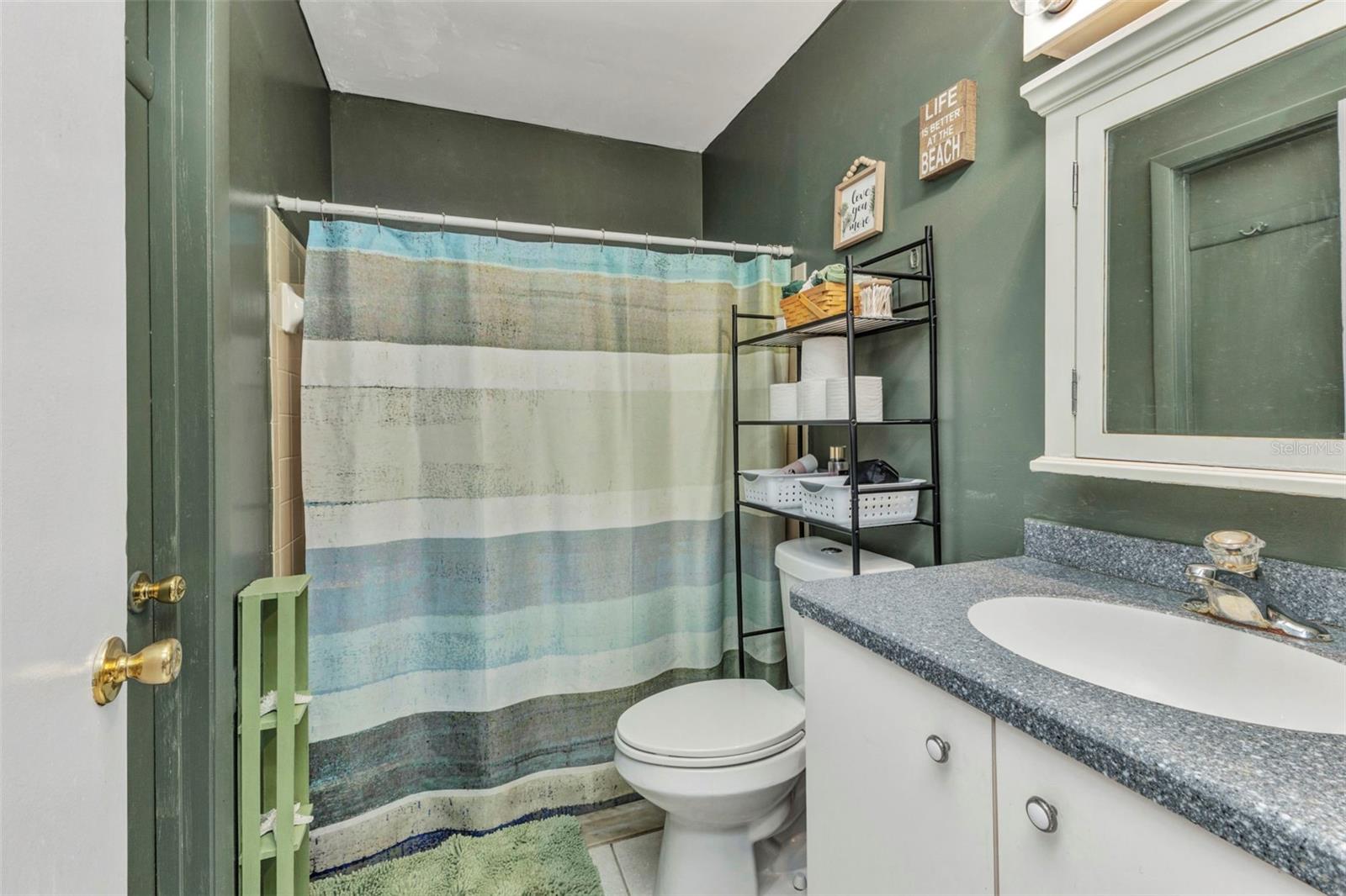 Image 19 of 41 For 4359 Pocatella Avenue