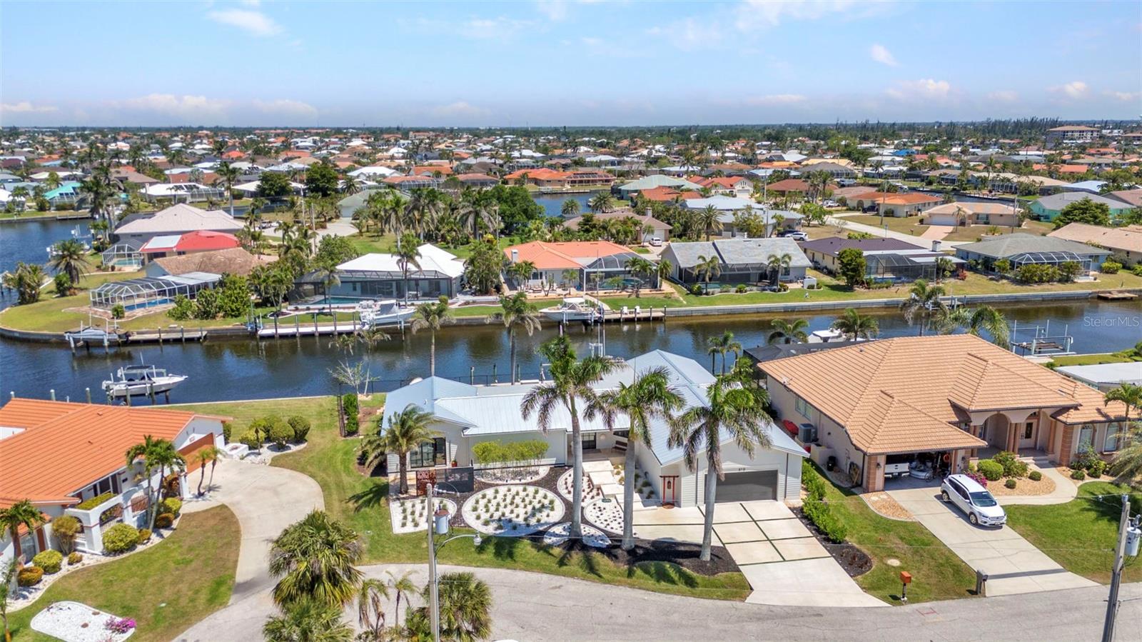 Details for 810 Napoli Lane, PUNTA GORDA, FL 33950
