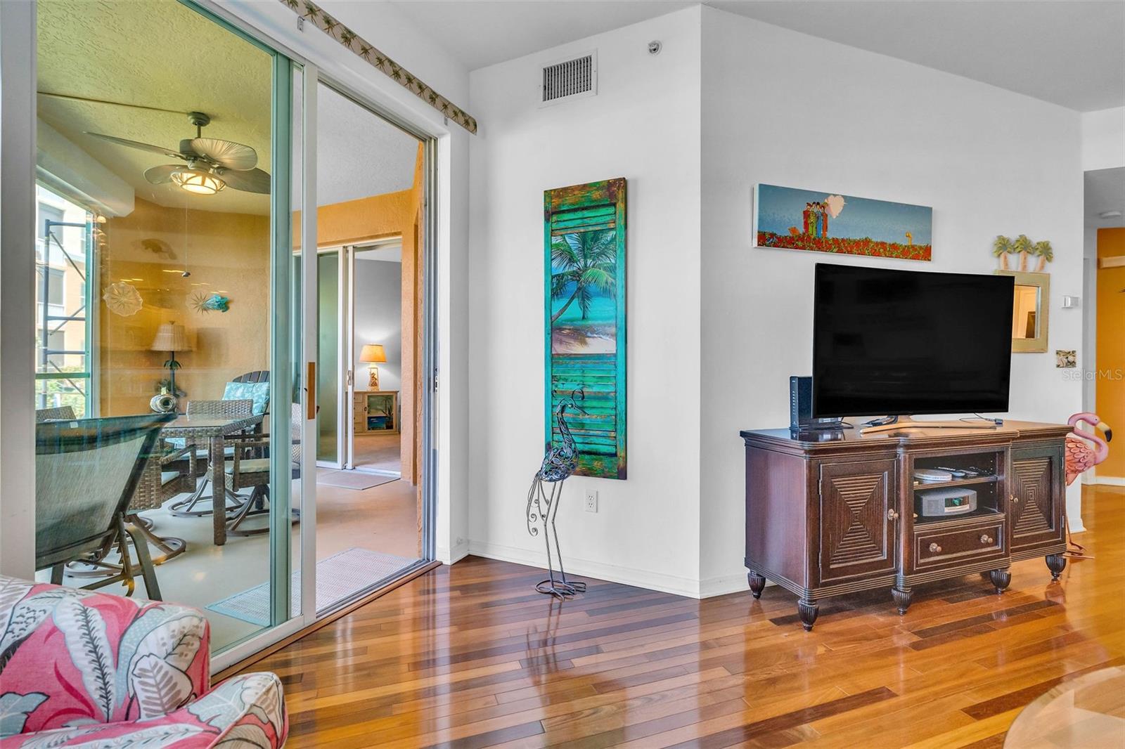 Image 15 of 44 For 2090 Matecumbe Key Road 1105