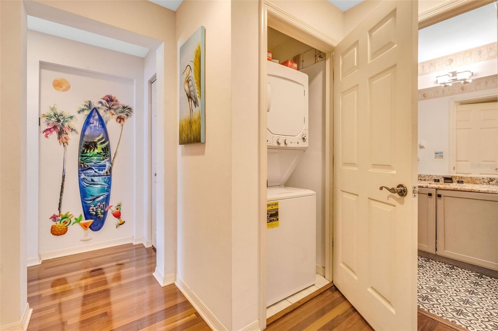 Image 37 of 44 For 2090 Matecumbe Key Road 1105