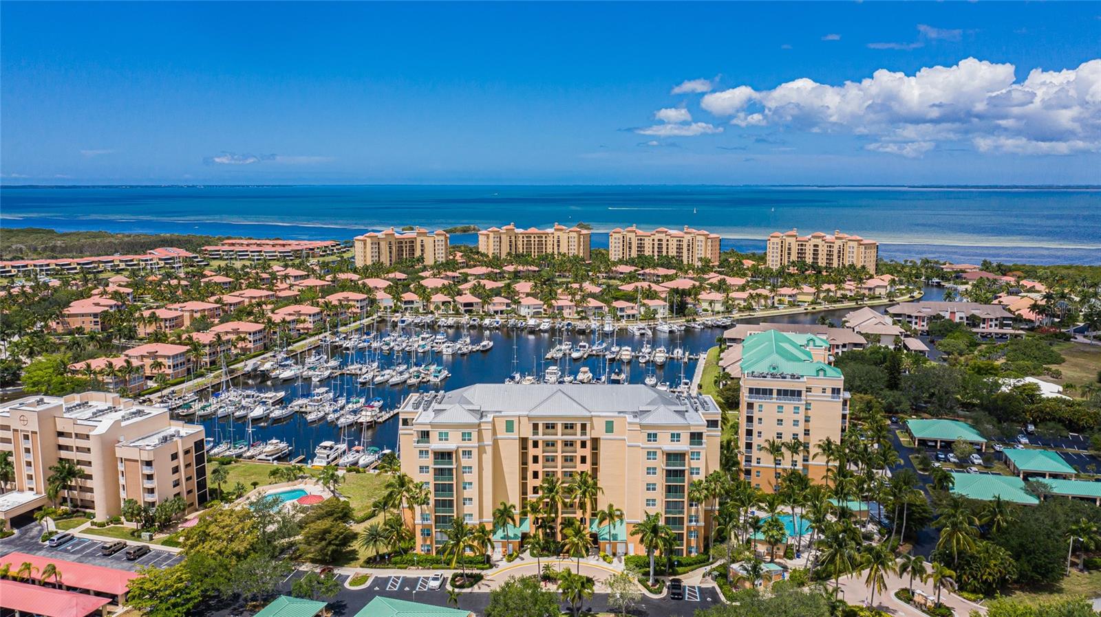 Image 49 of 58 For 2090 Matecumbe Key Road 1105