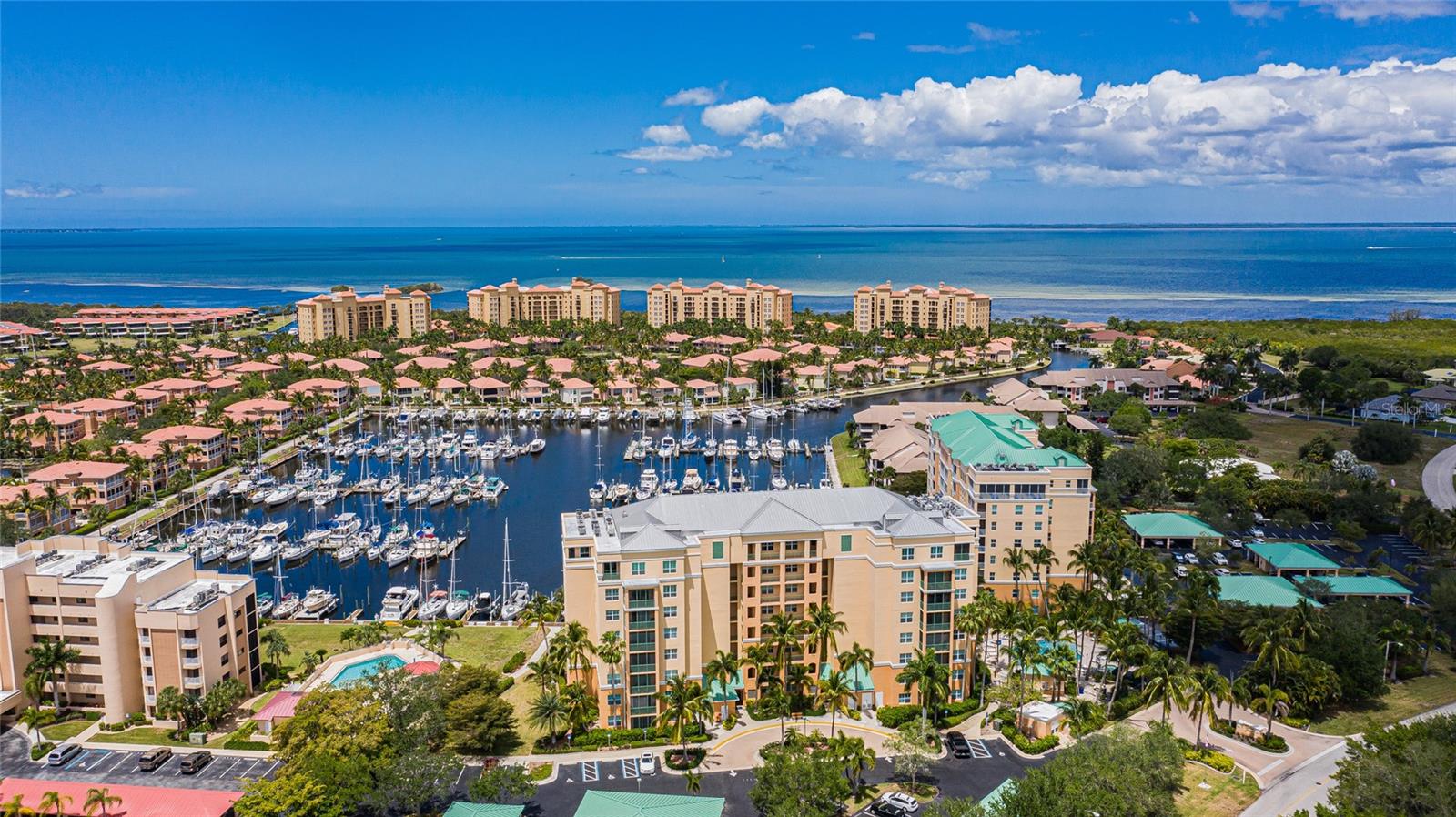 Image 50 of 58 For 2090 Matecumbe Key Road 1105