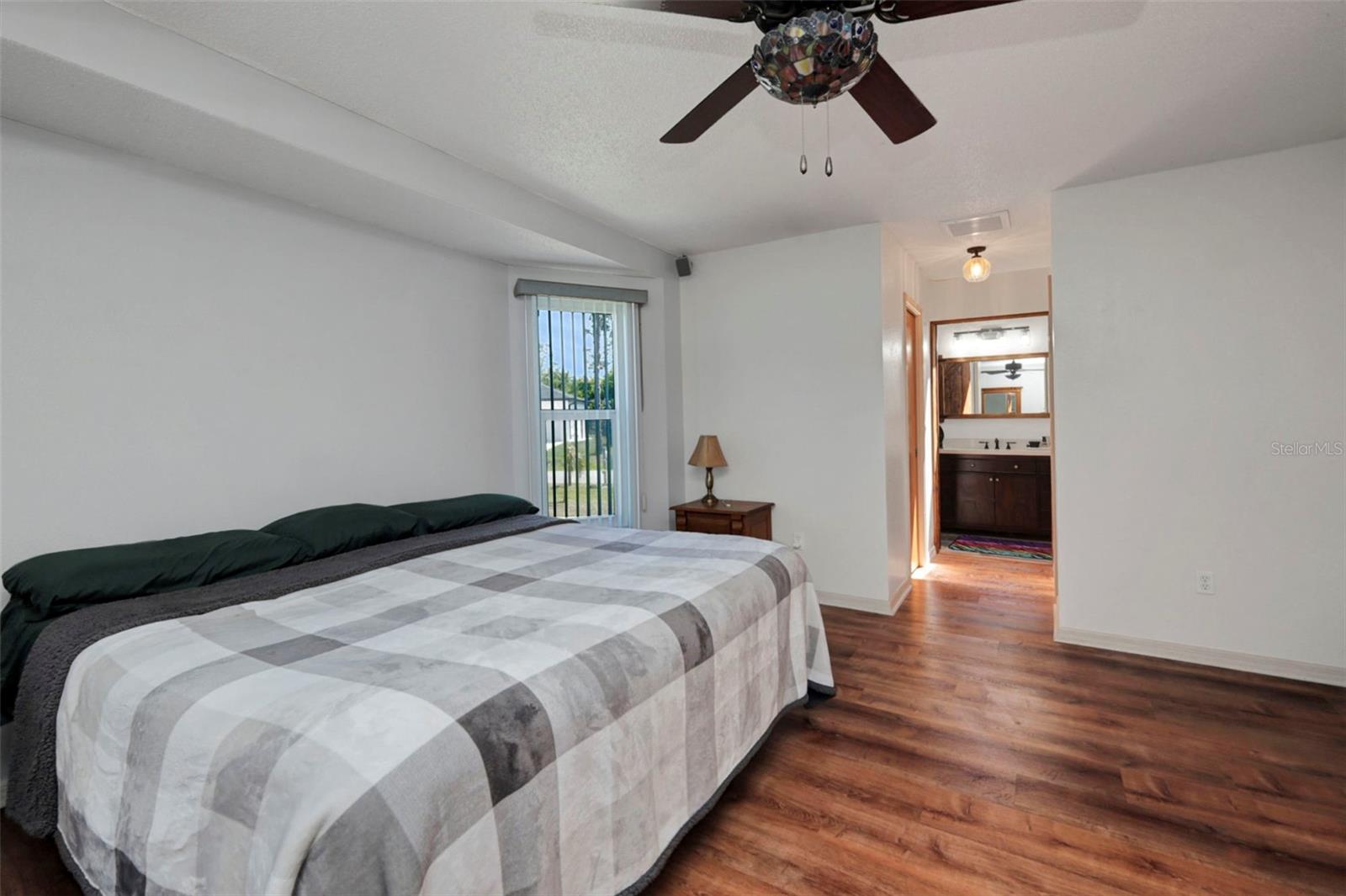 Image 10 of 59 For 4474 Ozark Avenue