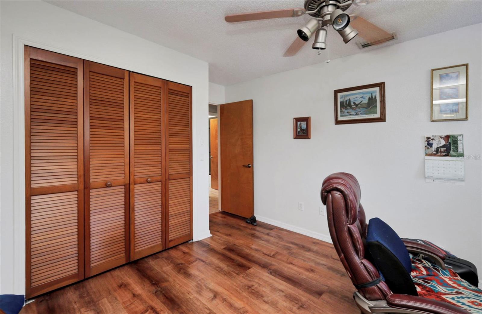 Image 16 of 59 For 4474 Ozark Avenue