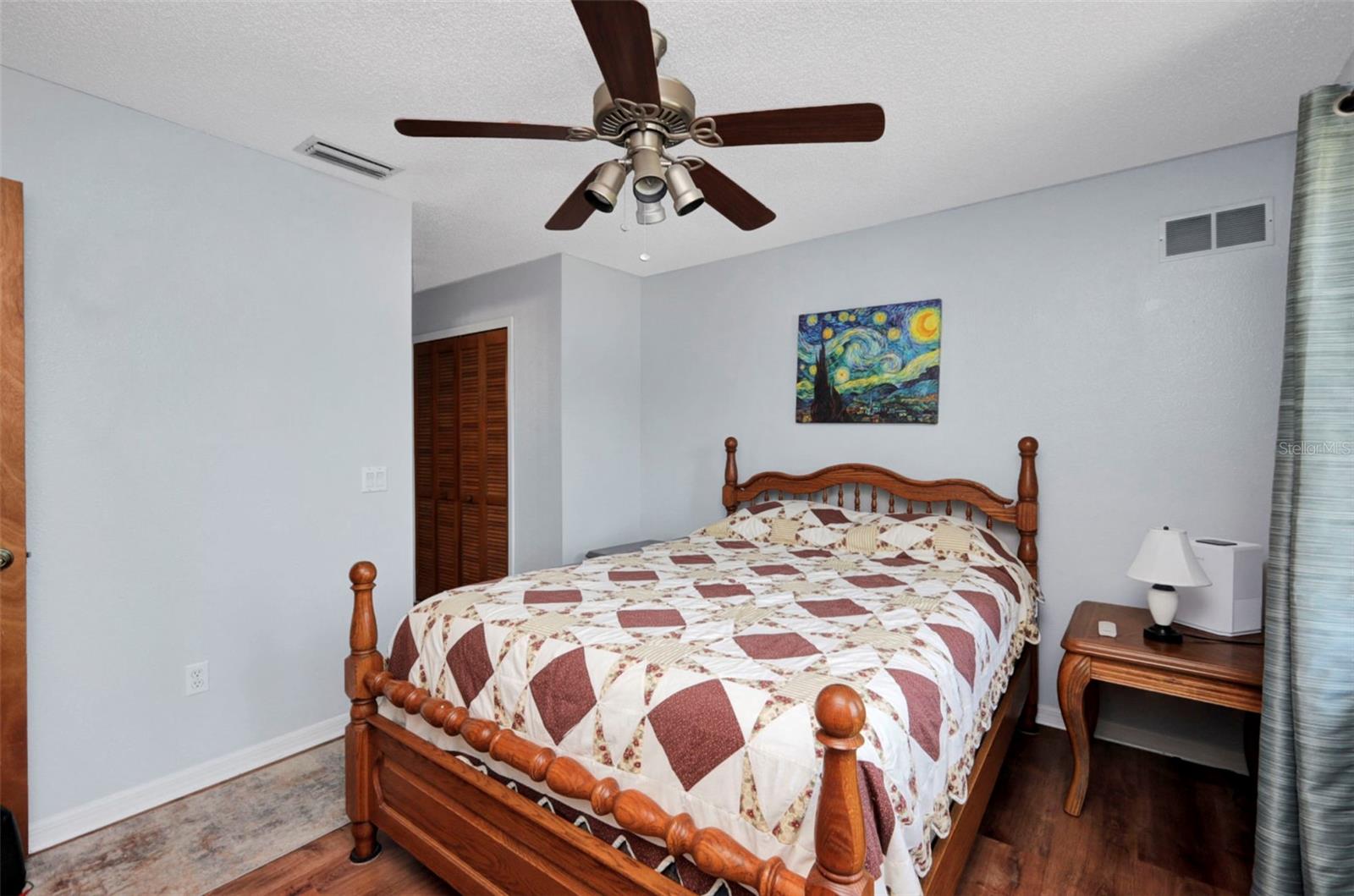 Image 22 of 59 For 4474 Ozark Avenue