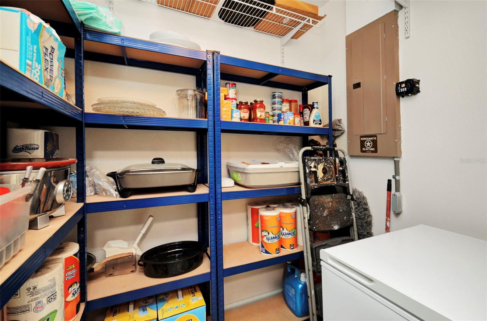 Image 29 of 59 For 4474 Ozark Avenue