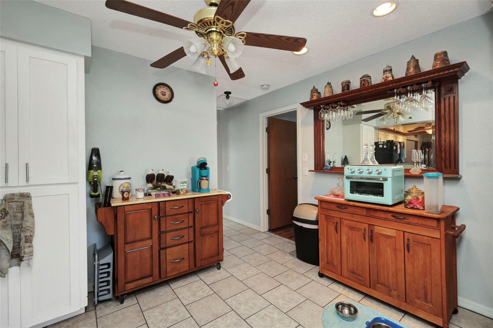 Image 36 of 59 For 4474 Ozark Avenue