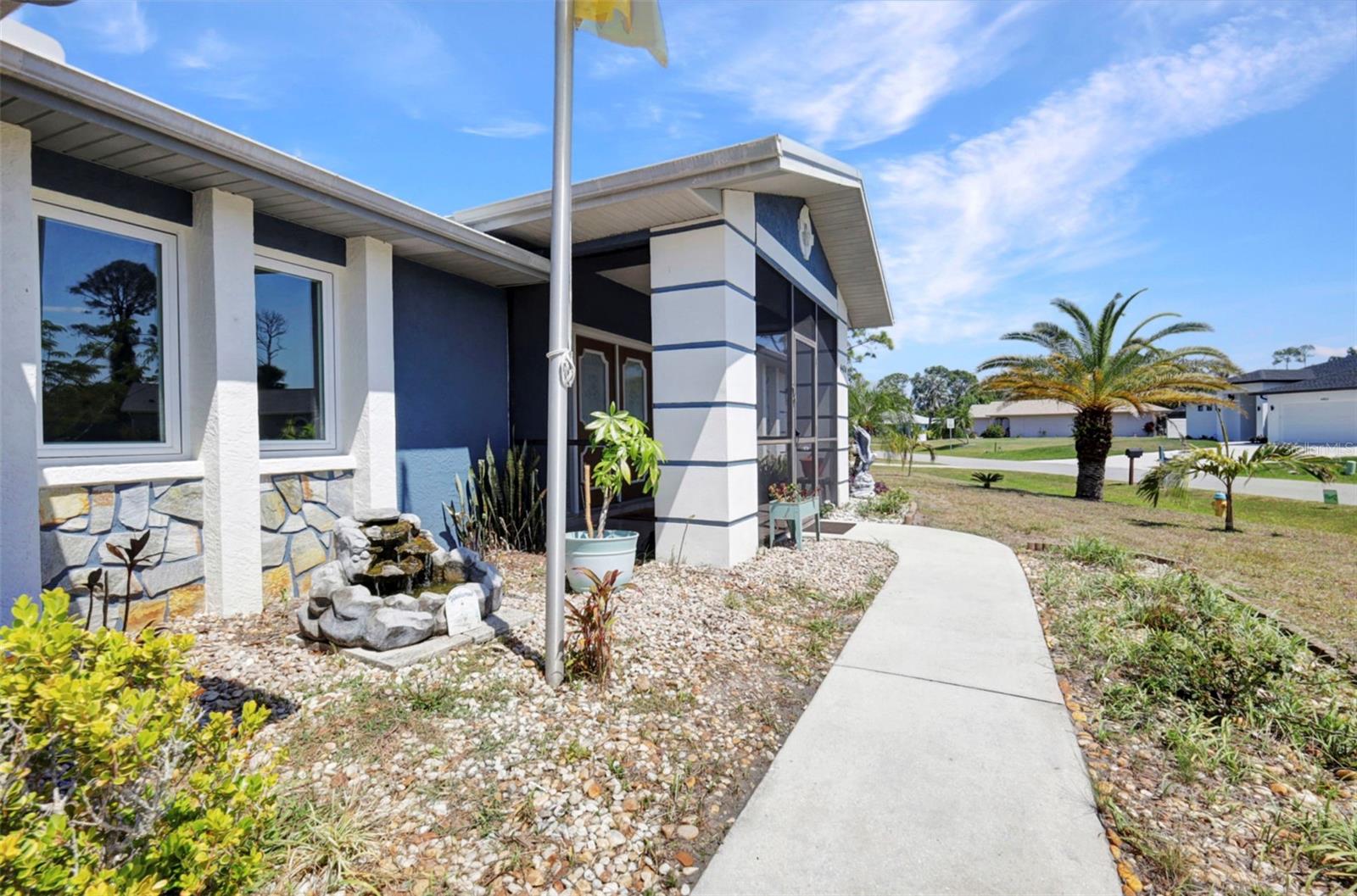 Image 4 of 59 For 4474 Ozark Avenue