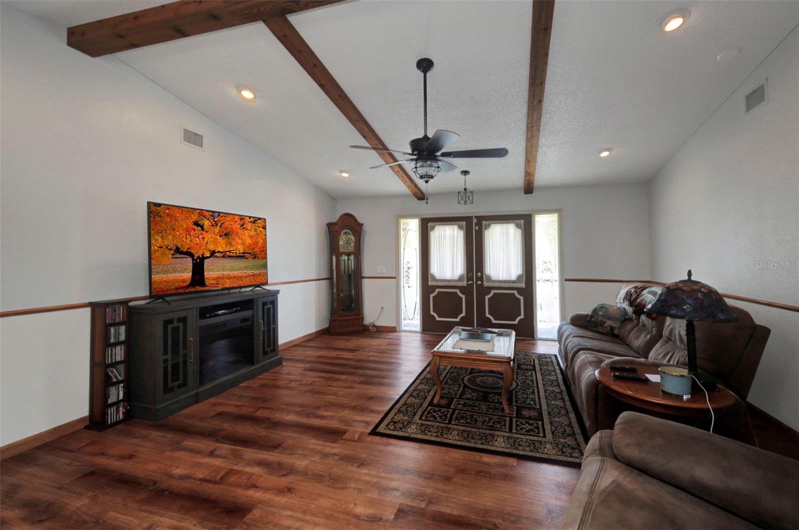 Image 8 of 59 For 4474 Ozark Avenue