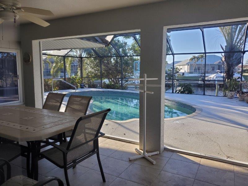 Image 21 of 29 For 1412 Waxwing Court