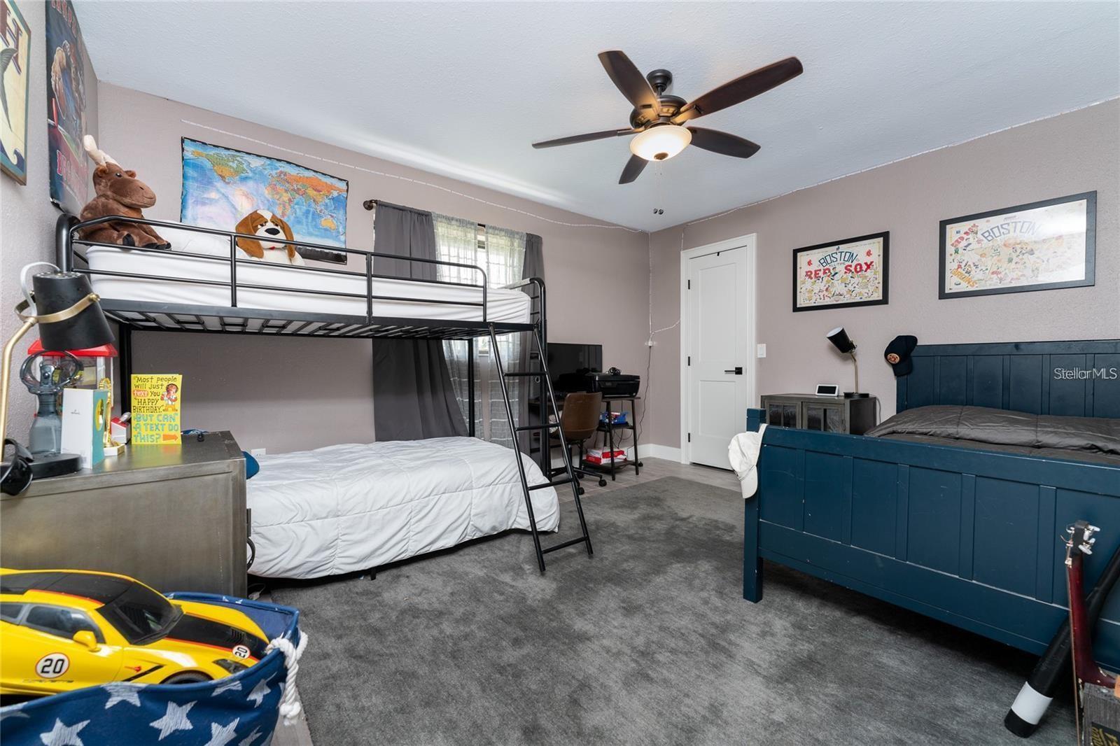 Image 20 of 23 For 12420 Minot Avenue