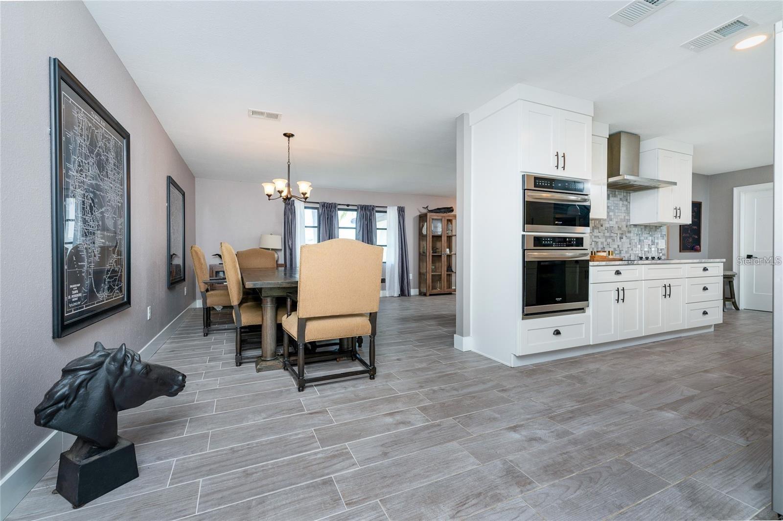 Image 4 of 23 For 12420 Minot Avenue