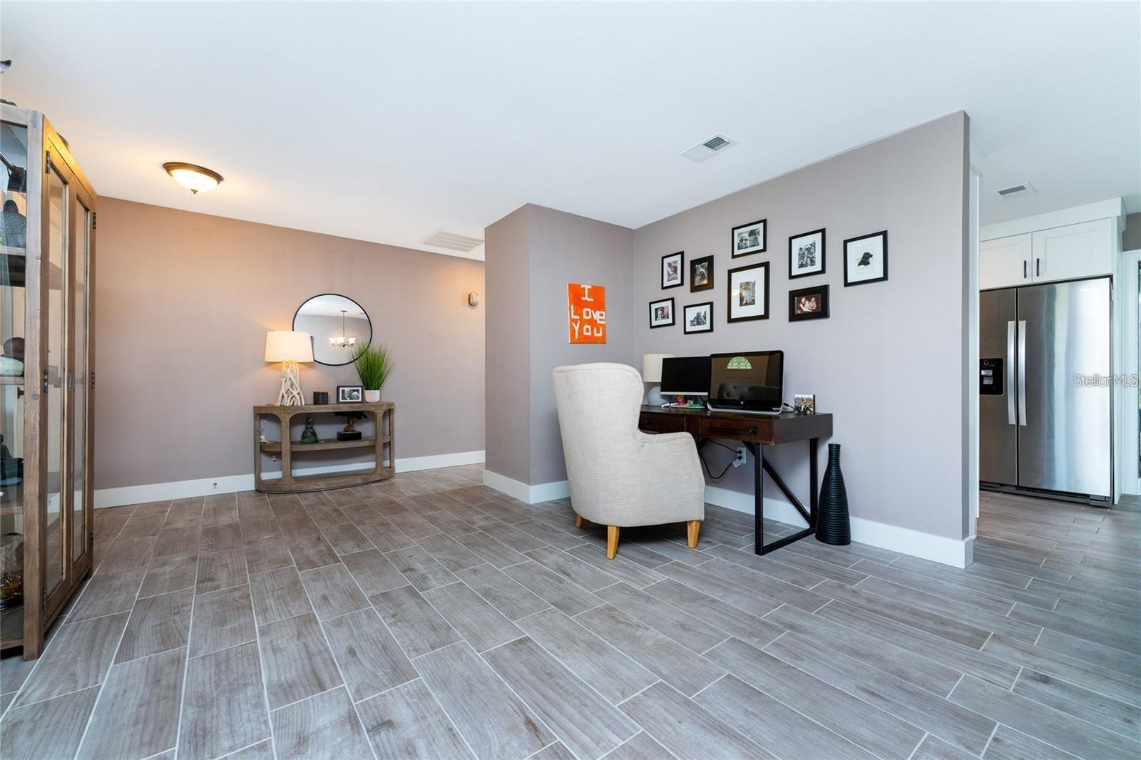 Image 6 of 23 For 12420 Minot Avenue