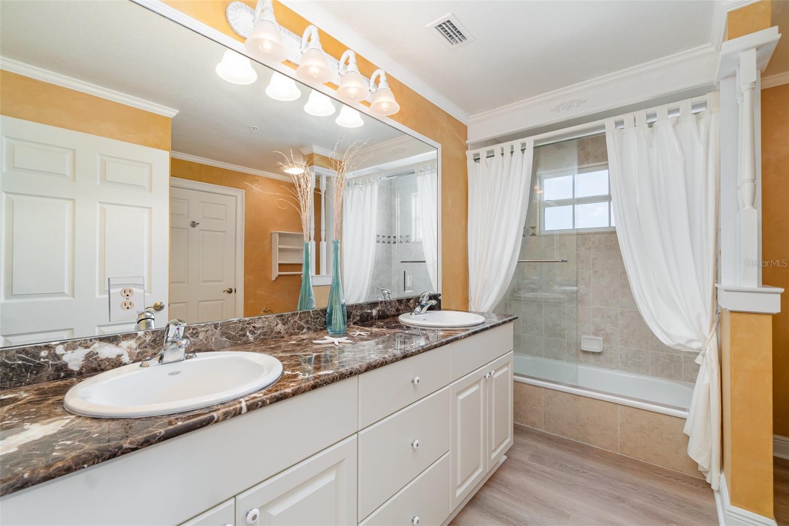 Image 16 of 29 For 3228 Purple Martin Drive 116