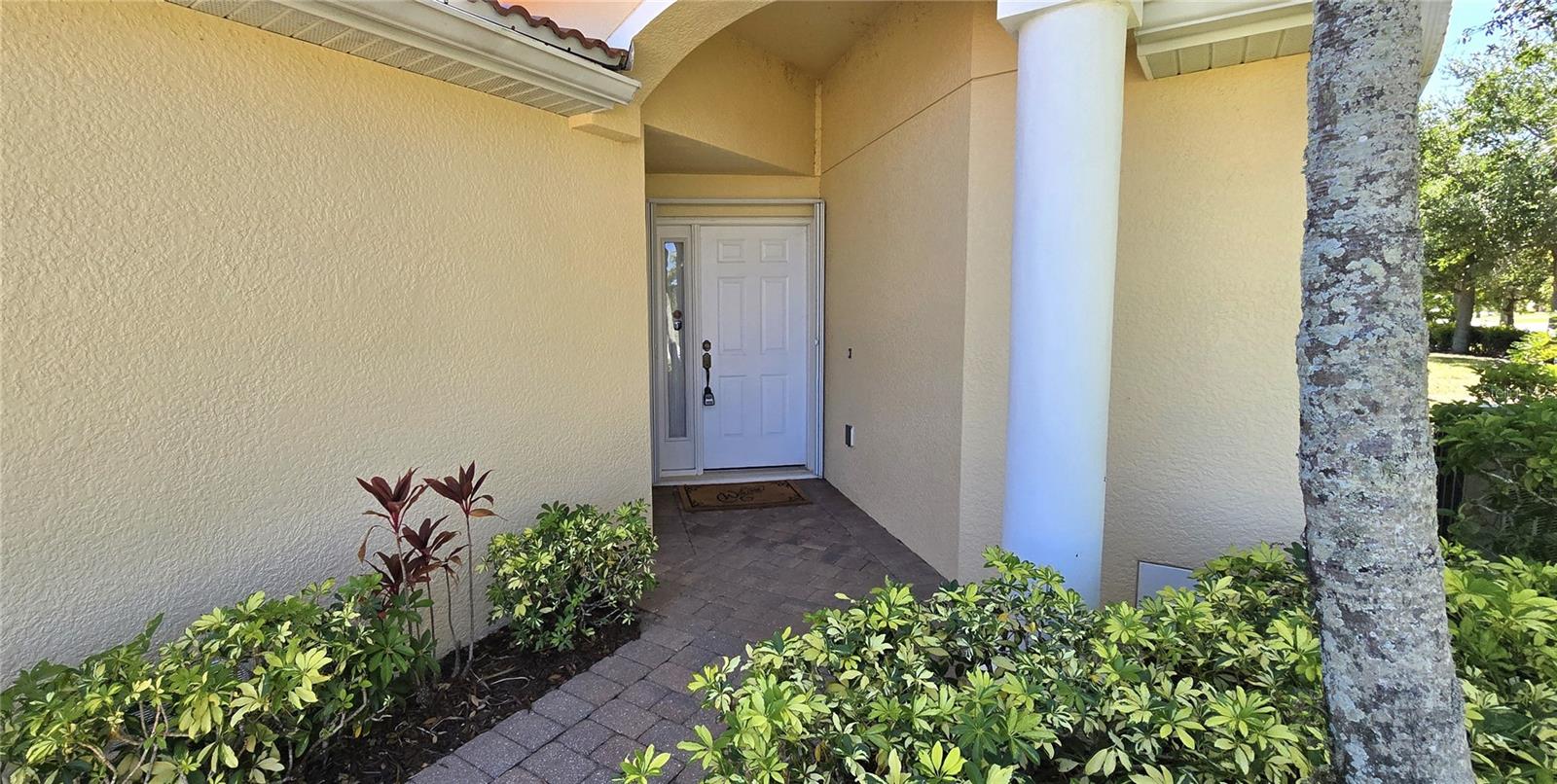 Image 2 of 38 For 327 Monaco Drive 12