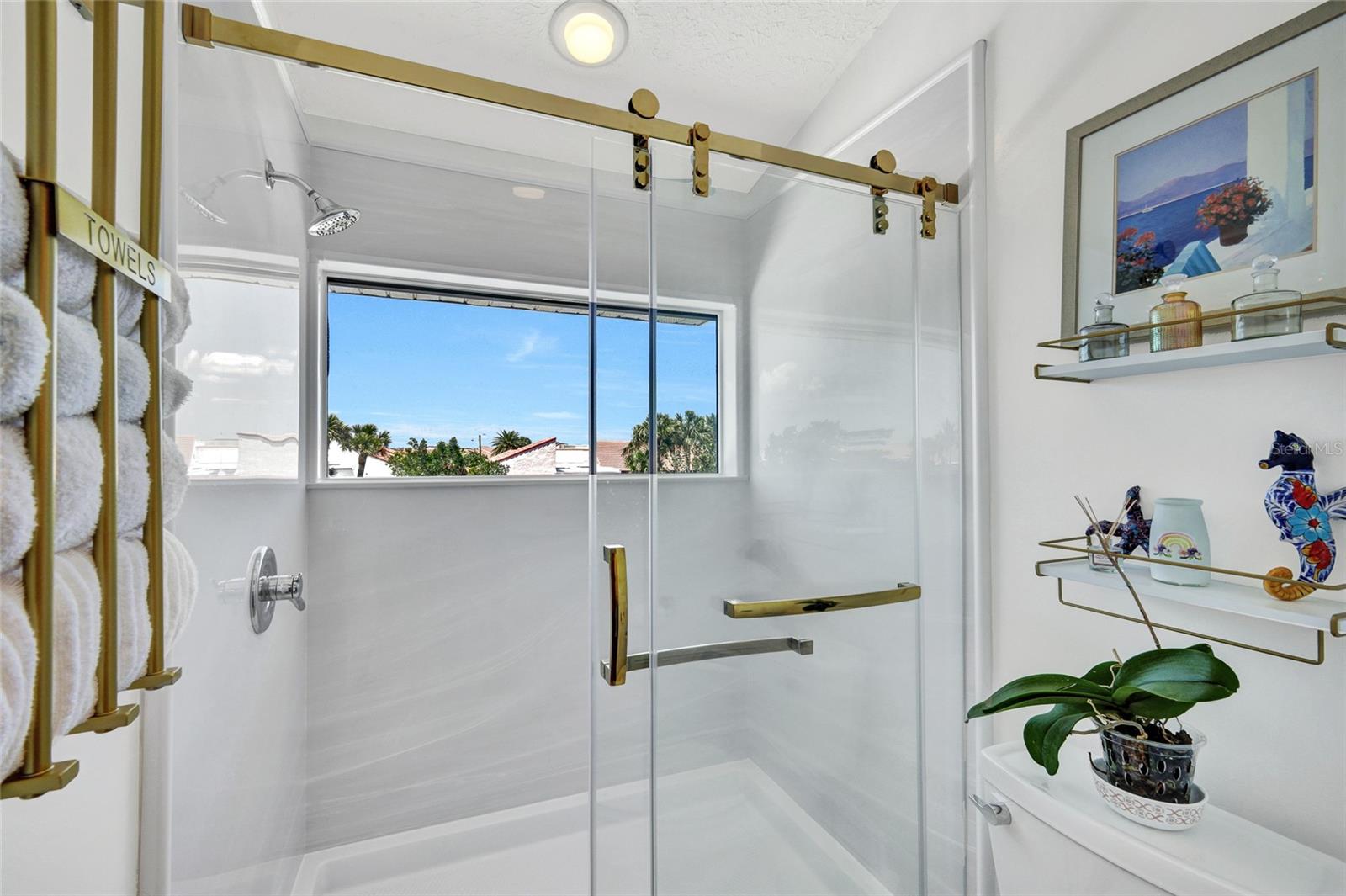 Image 19 of 55 For 25188 Marion Avenue 1038