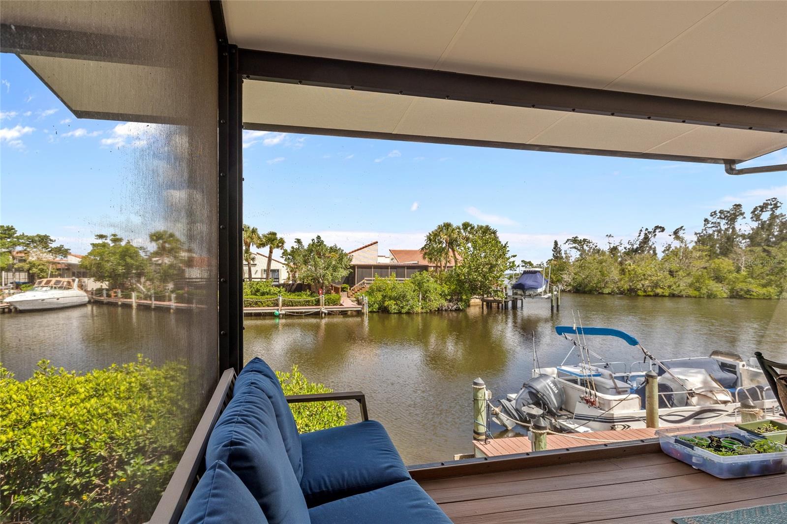 Image 28 of 55 For 25188 Marion Avenue 1038