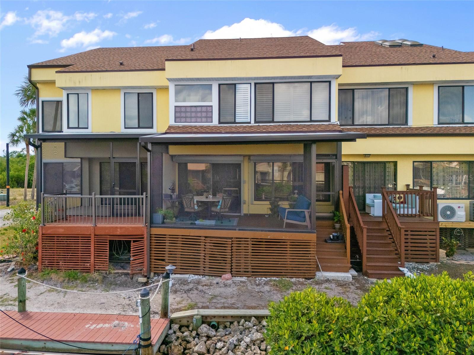 Image 38 of 55 For 25188 Marion Avenue 1038