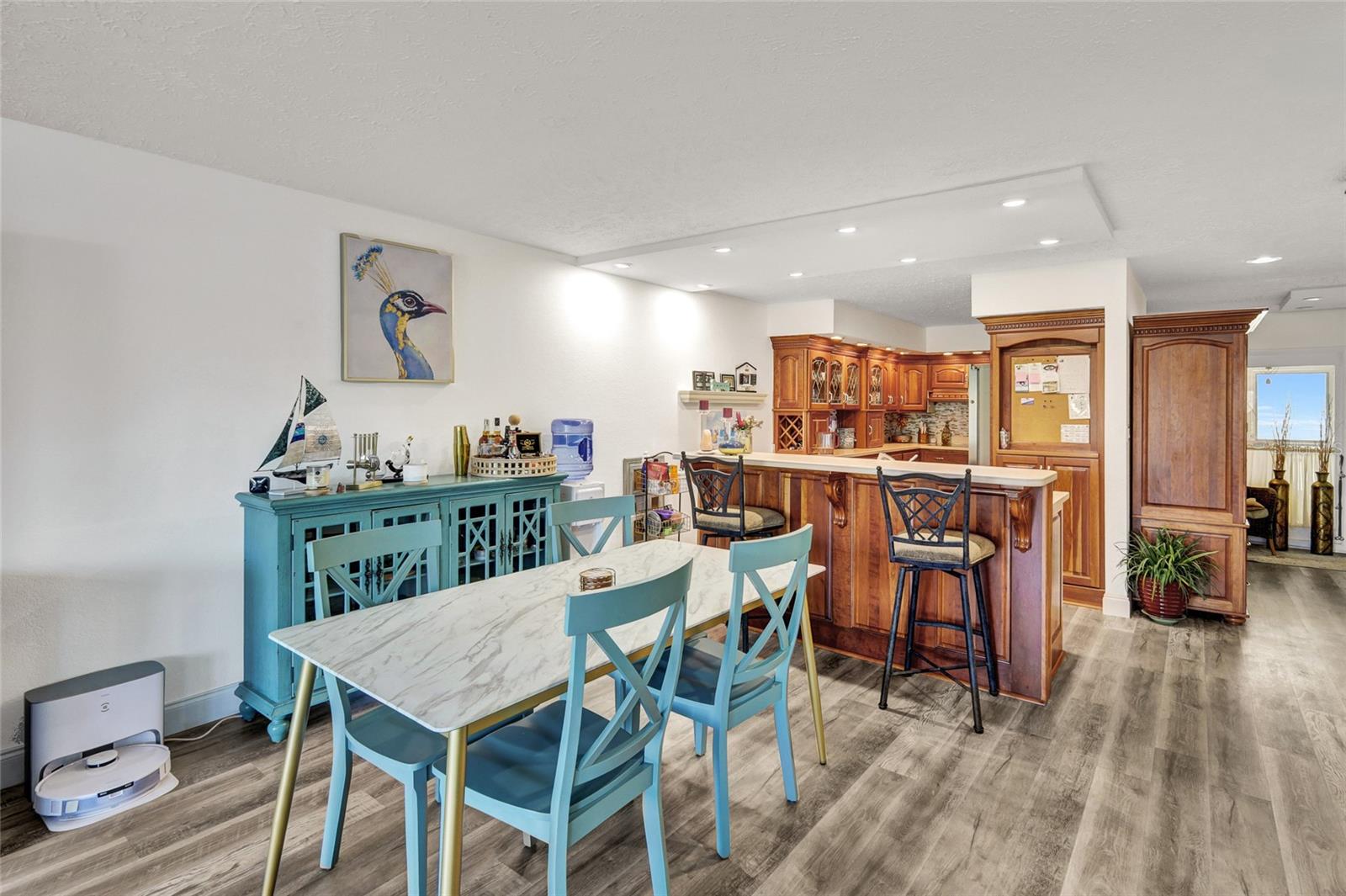 Image 8 of 55 For 25188 Marion Avenue 1038