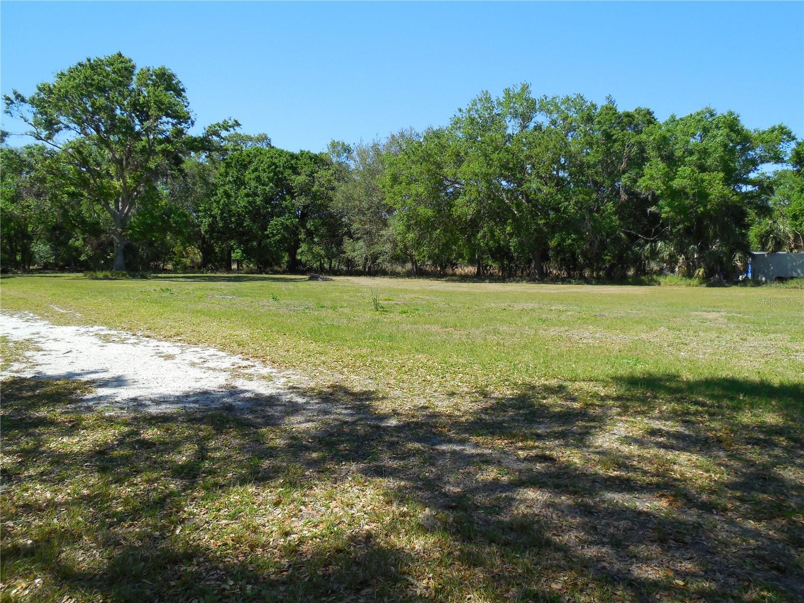 Image 15 of 86 For 515 Airport Road
