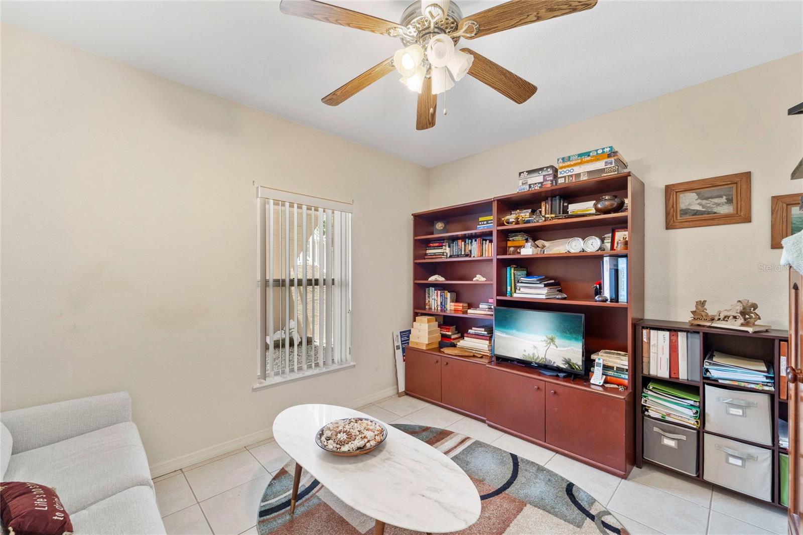 Image 25 of 38 For 9850 Fiddlers Green Circle 130