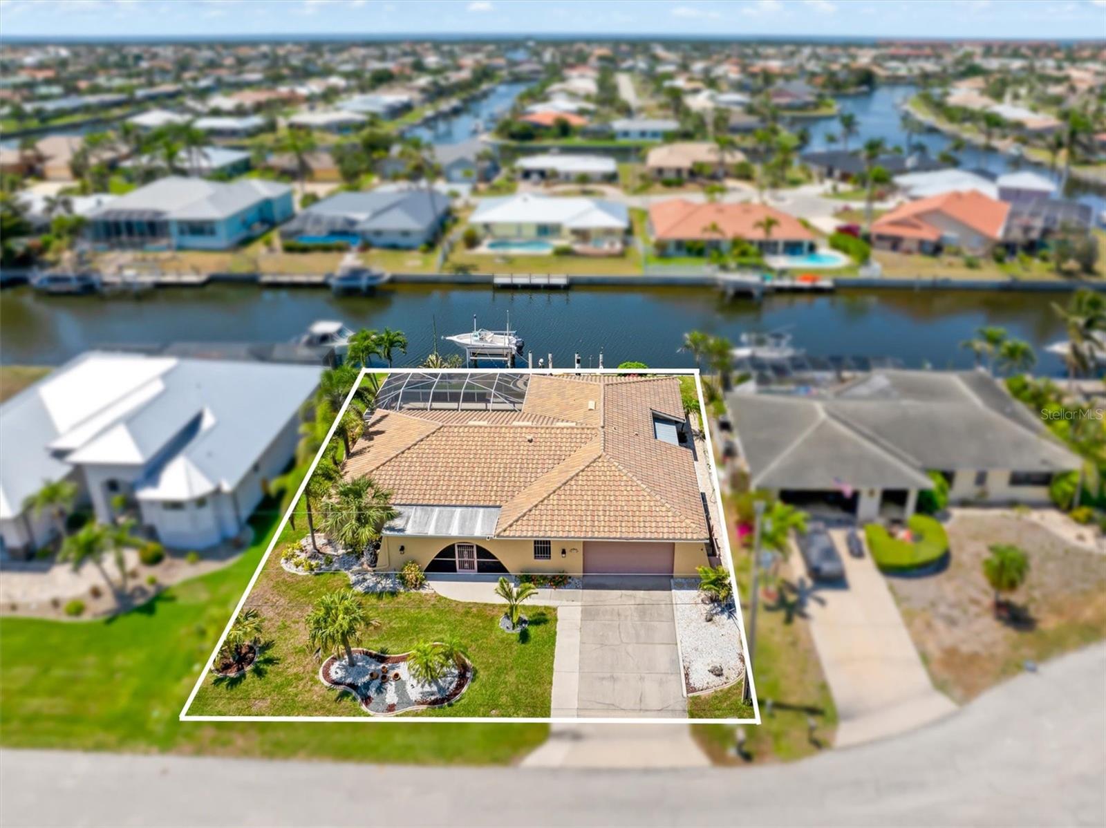 Details for 931 Cimarron Drive, PUNTA GORDA, FL 33950
