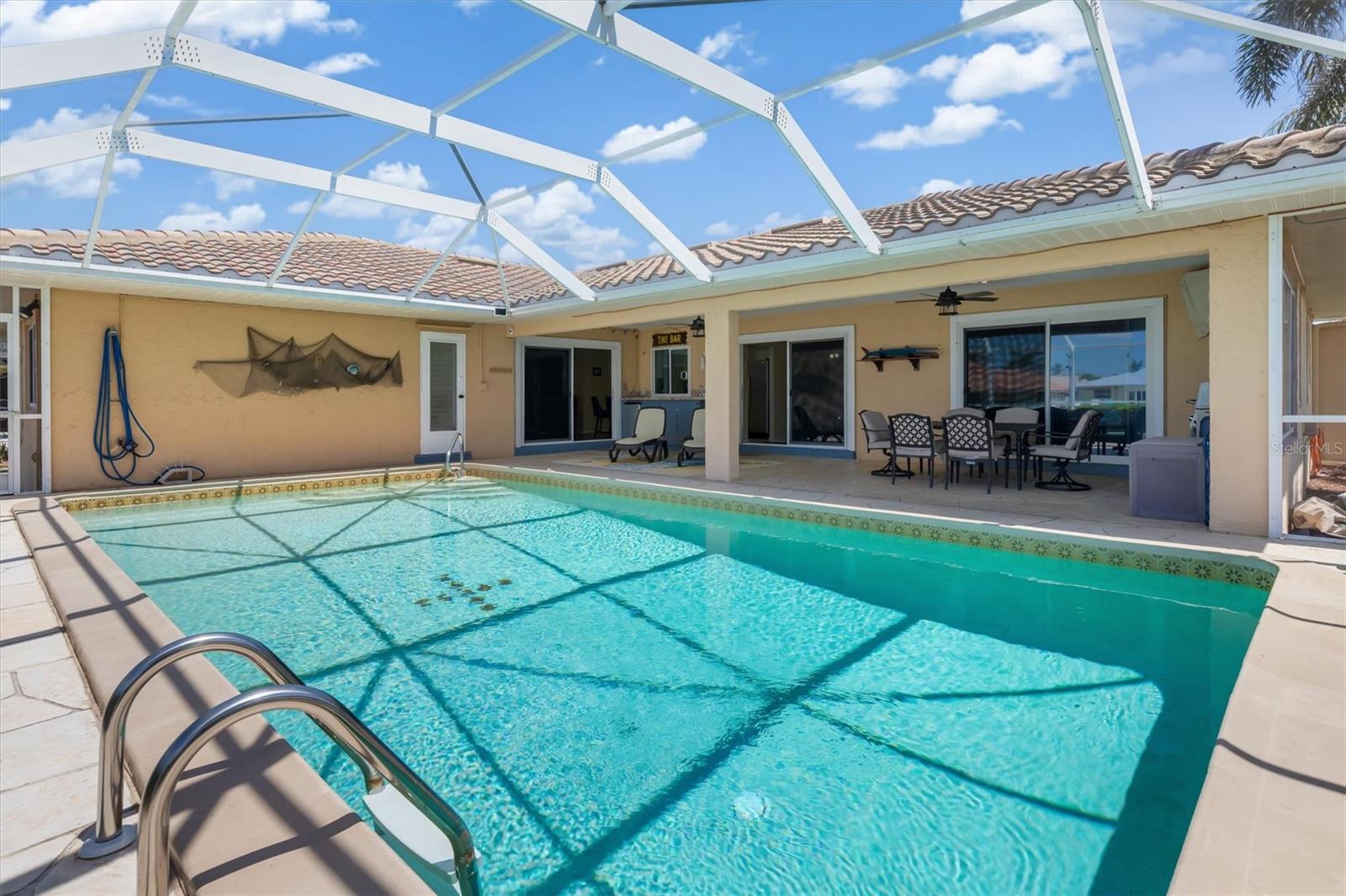 Image 4 of 57 For 931 Cimarron Drive