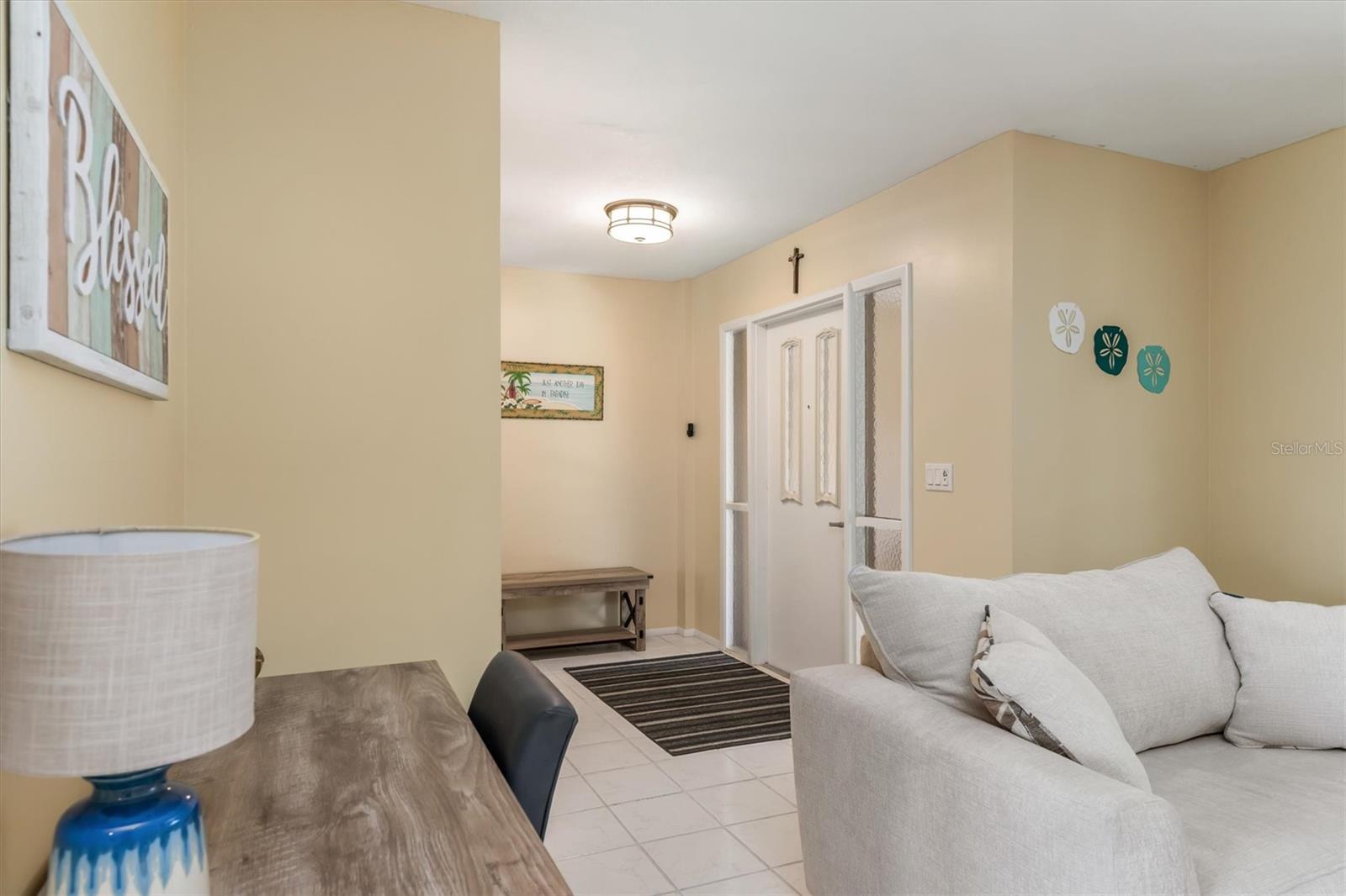 Image 6 of 57 For 931 Cimarron Drive