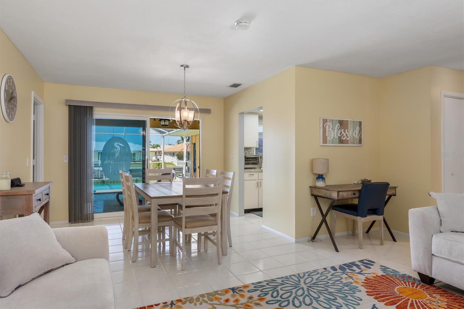 Image 9 of 57 For 931 Cimarron Drive