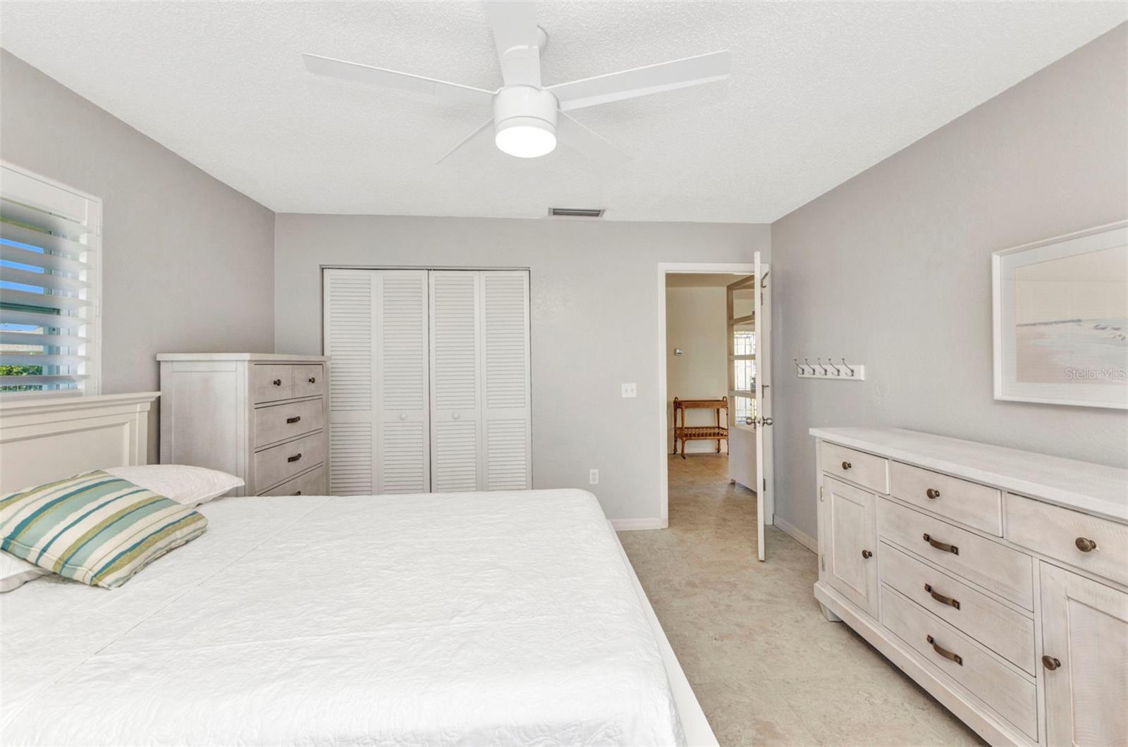 Image 25 of 70 For 3016 Curry Terrace