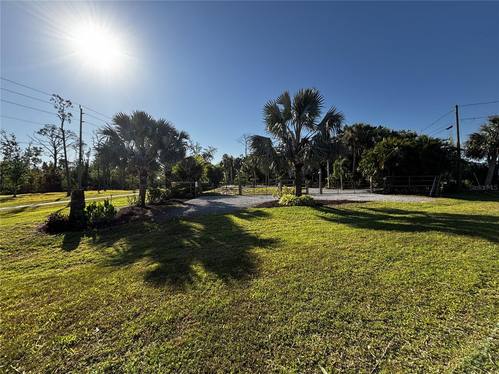 Image 8 of 22 For 4262 Southland Avenue