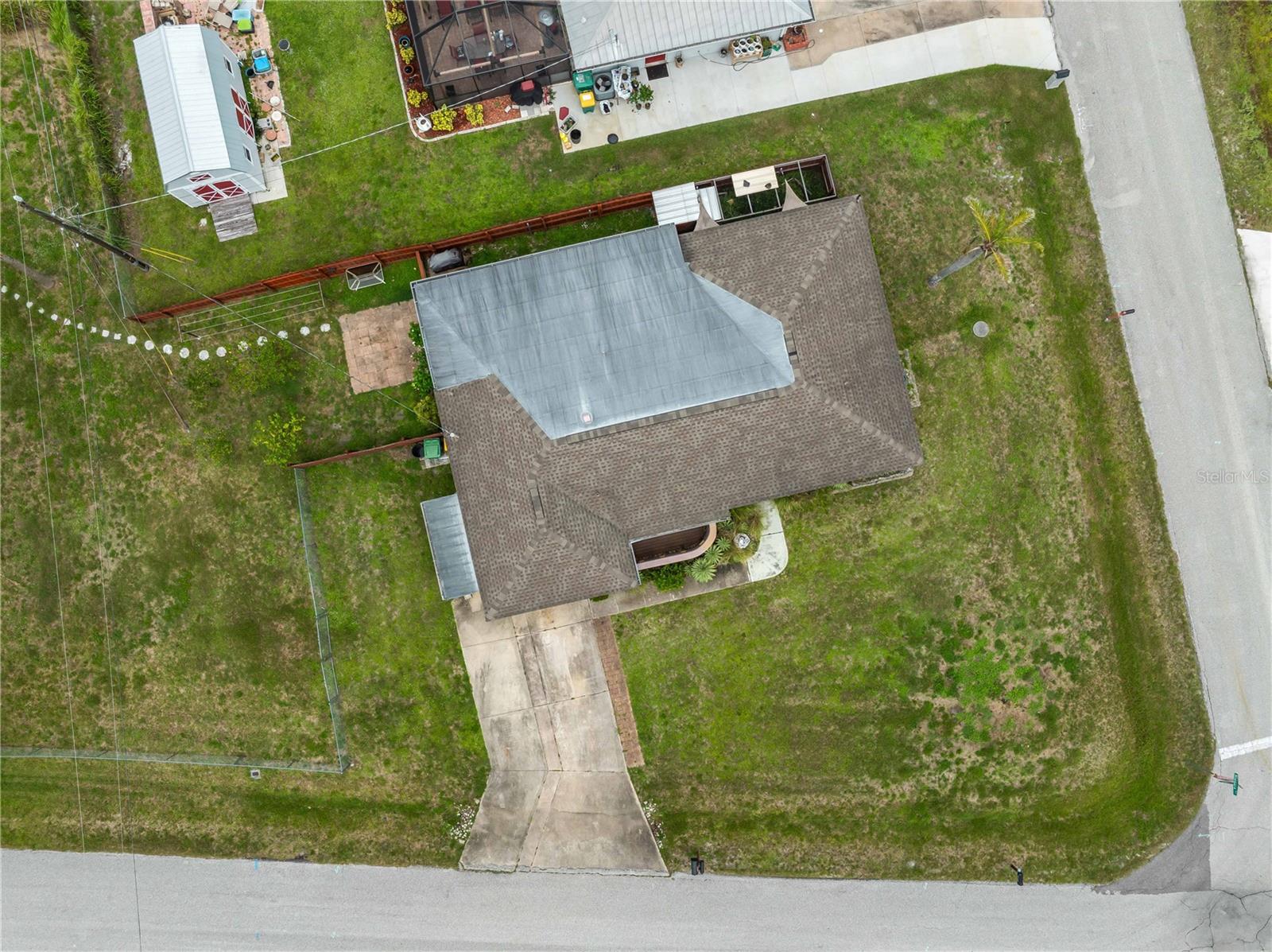 Image 43 of 47 For 3561 Middletown Street