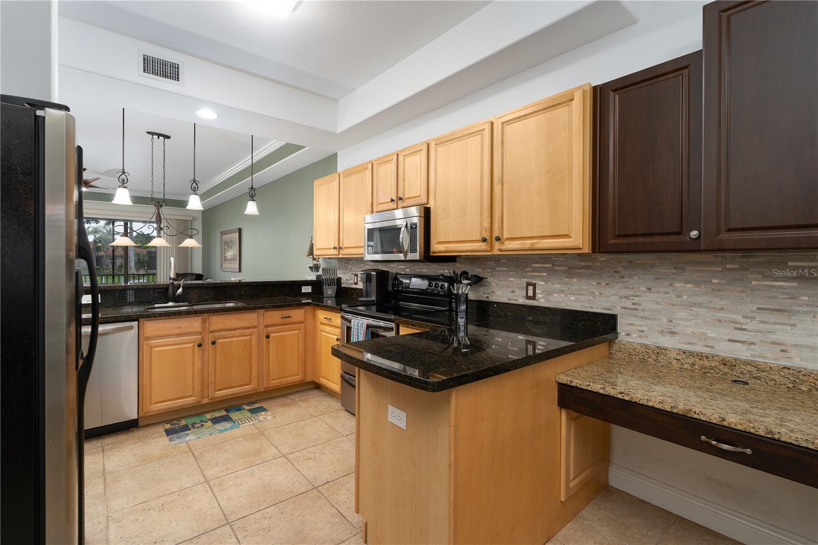 Image 11 of 33 For 3334 Purple Martin Drive 214