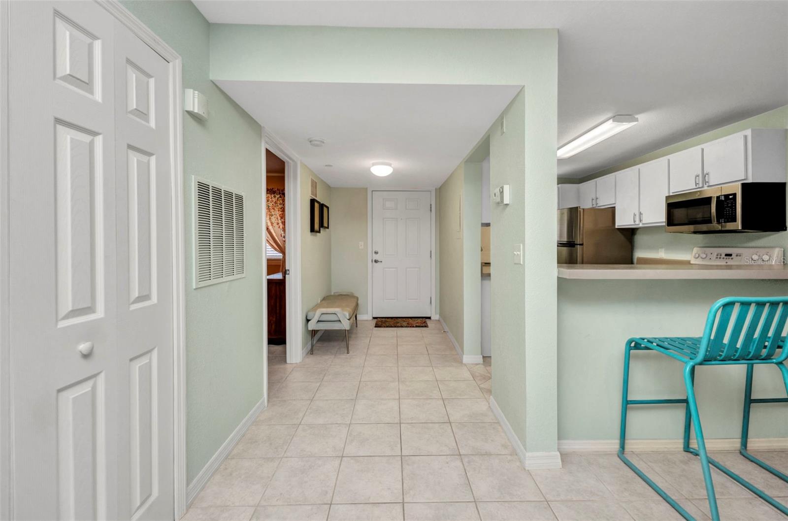 Image 10 of 51 For 150 Harborside Avenue 134