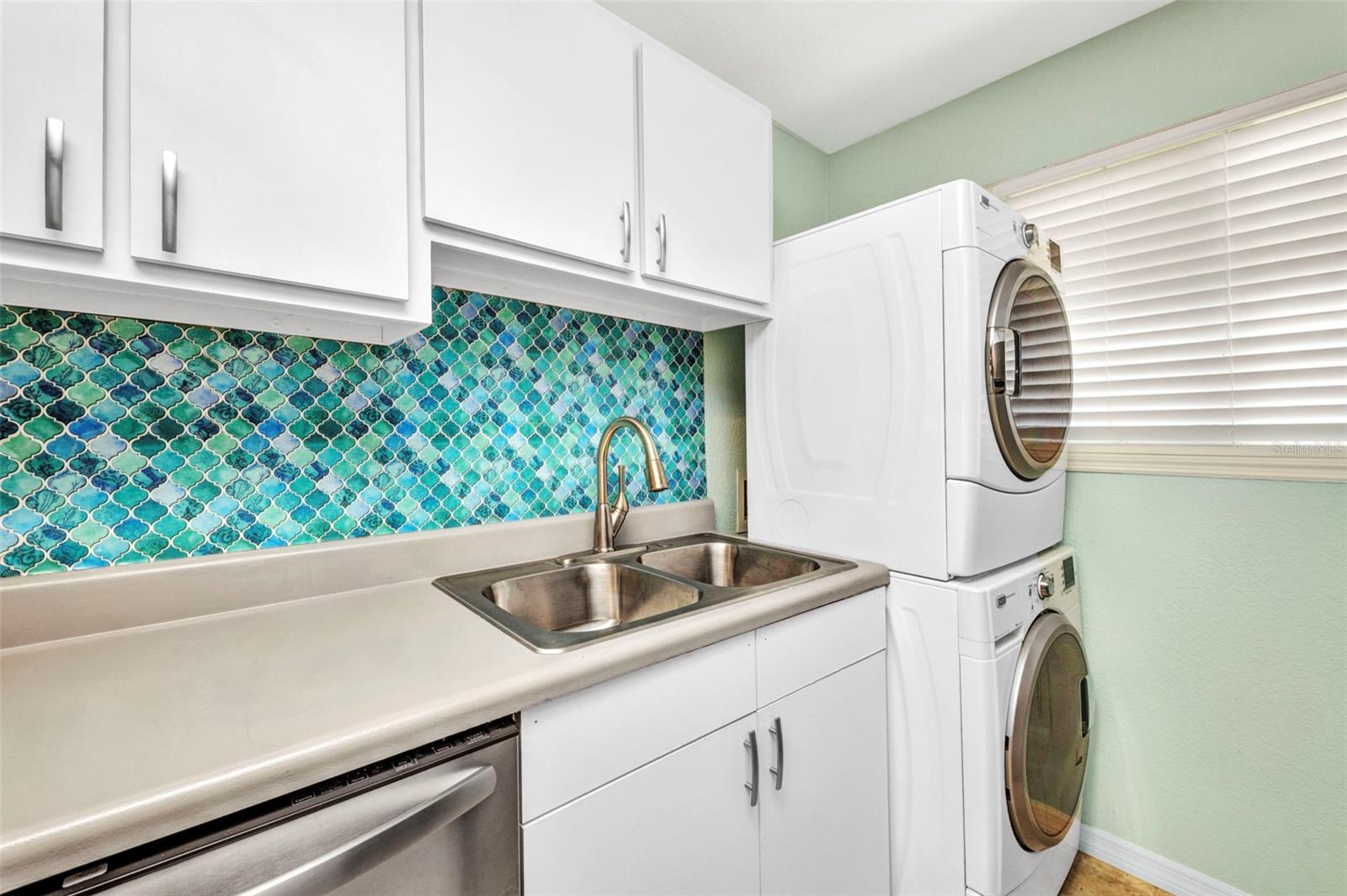 Image 15 of 51 For 150 Harborside Avenue 134