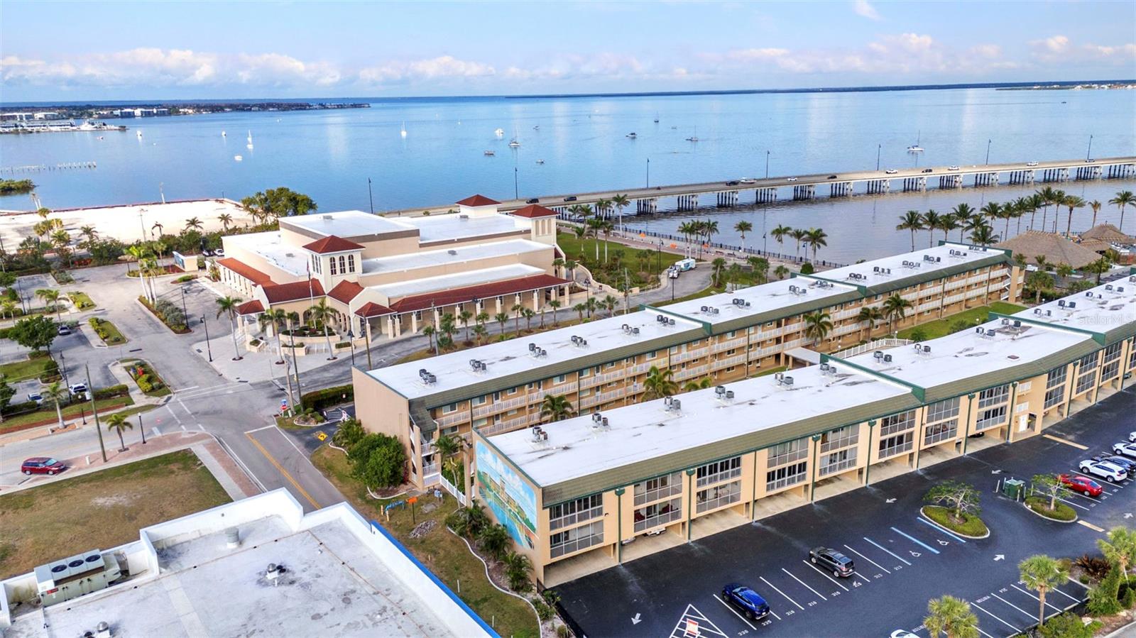 Image 39 of 51 For 150 Harborside Avenue 134
