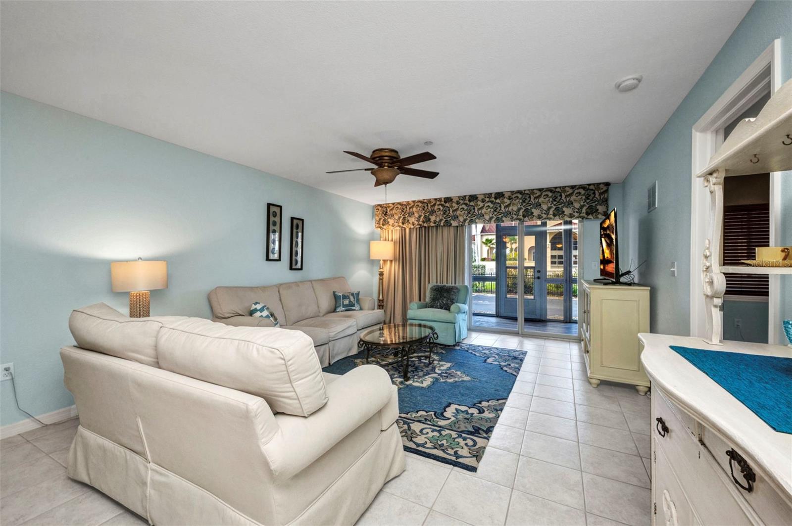 Image 4 of 51 For 150 Harborside Avenue 134