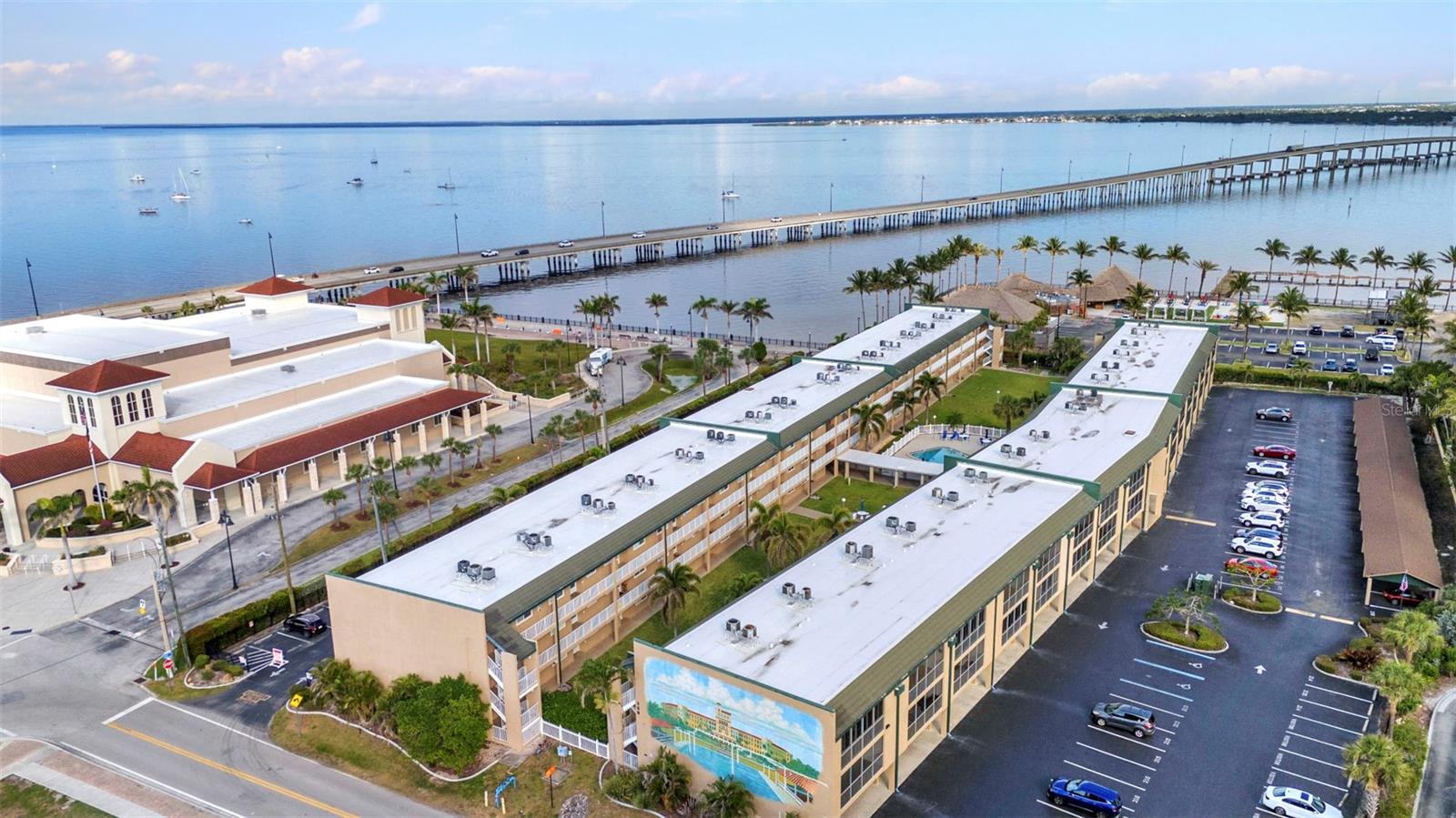 Image 40 of 51 For 150 Harborside Avenue 134