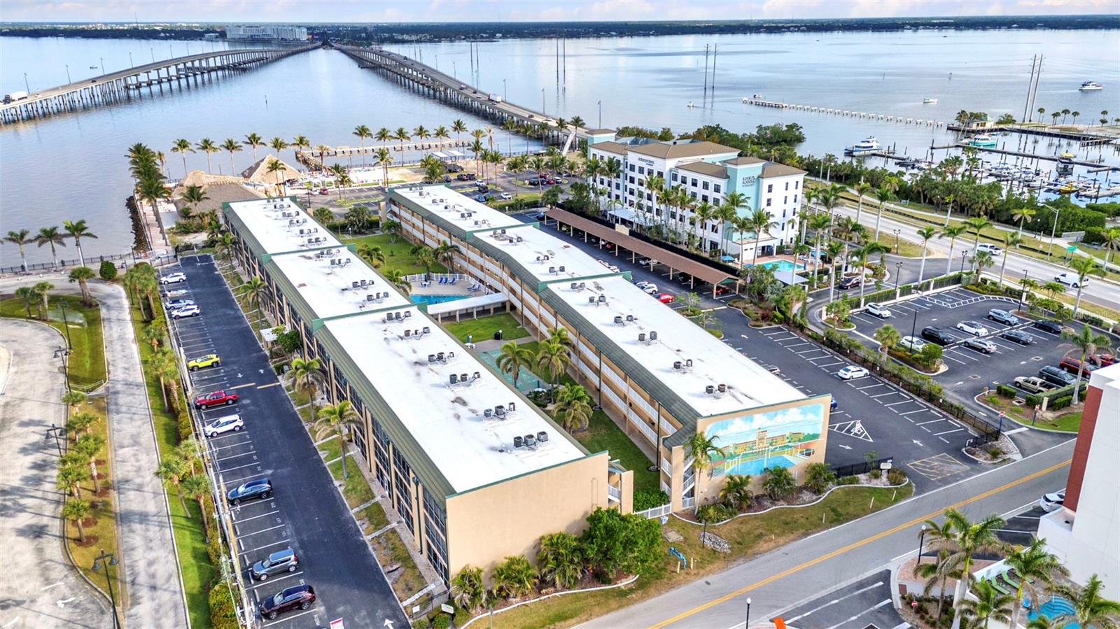 Image 42 of 51 For 150 Harborside Avenue 134