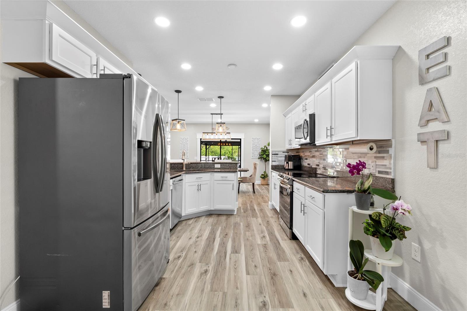 Image 14 of 47 For 15193 Mille Fiore Boulevard