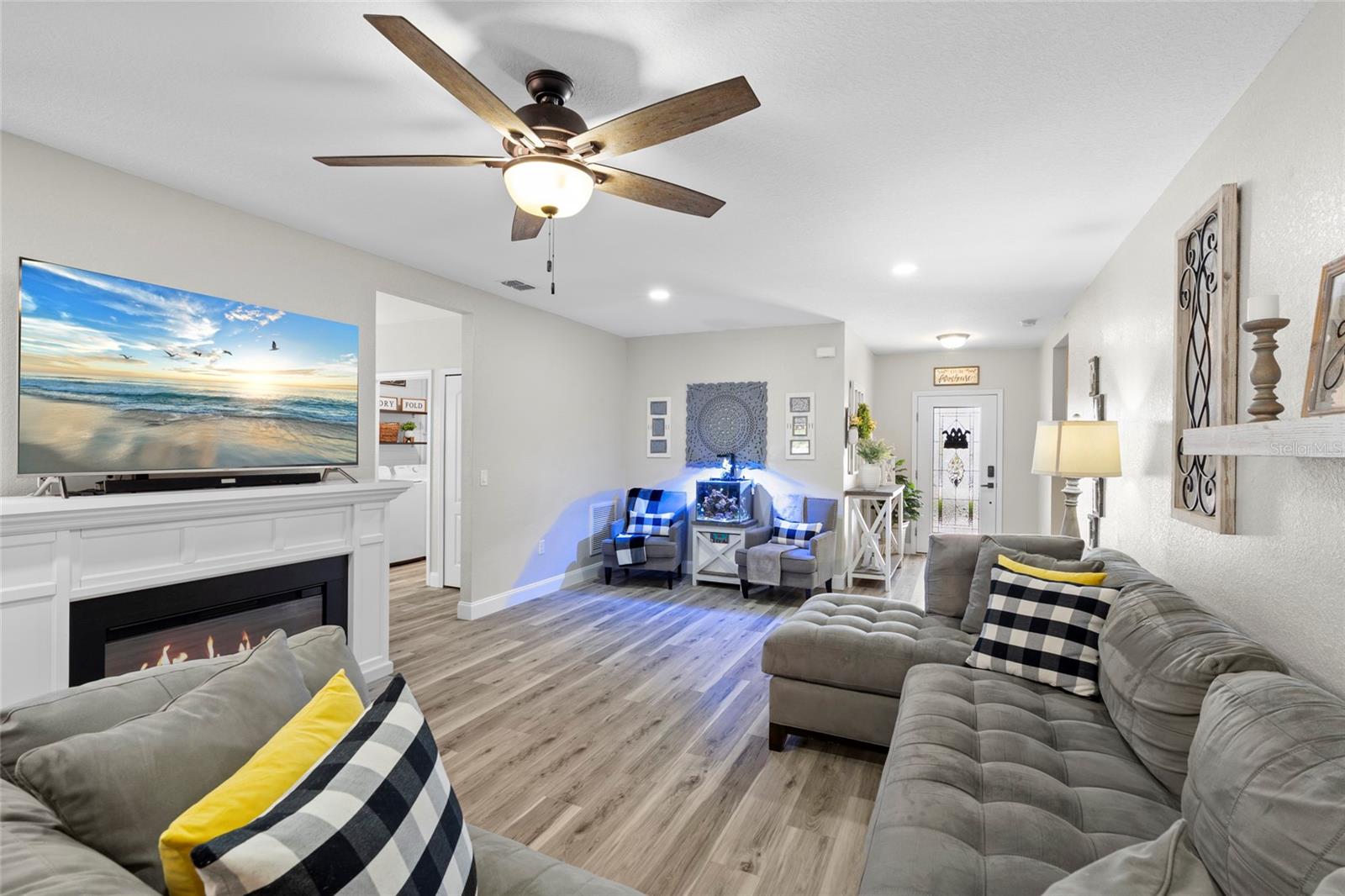 Image 2 of 47 For 15193 Mille Fiore Boulevard