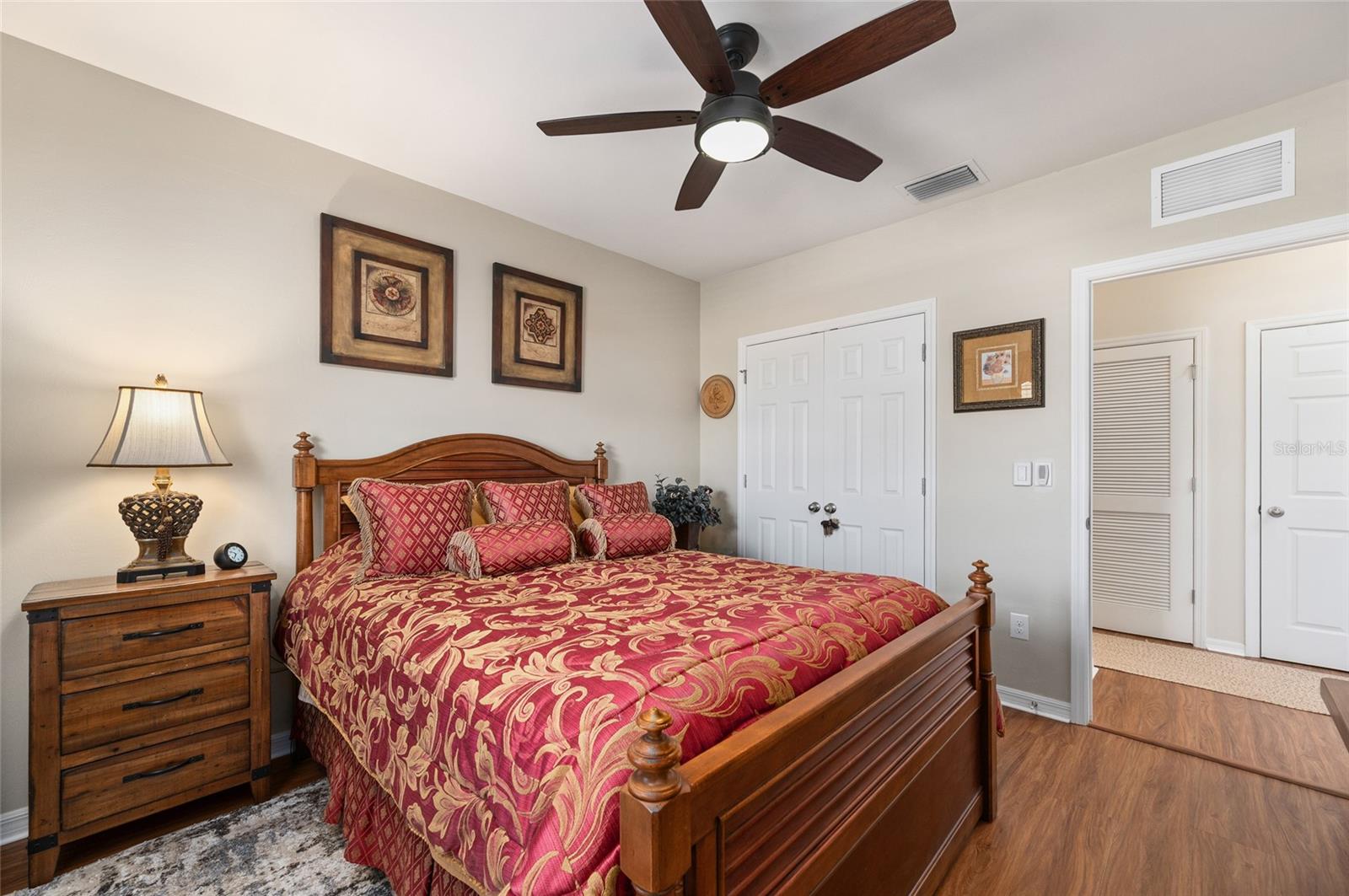 Image 28 of 81 For 7501 Mikasa Drive