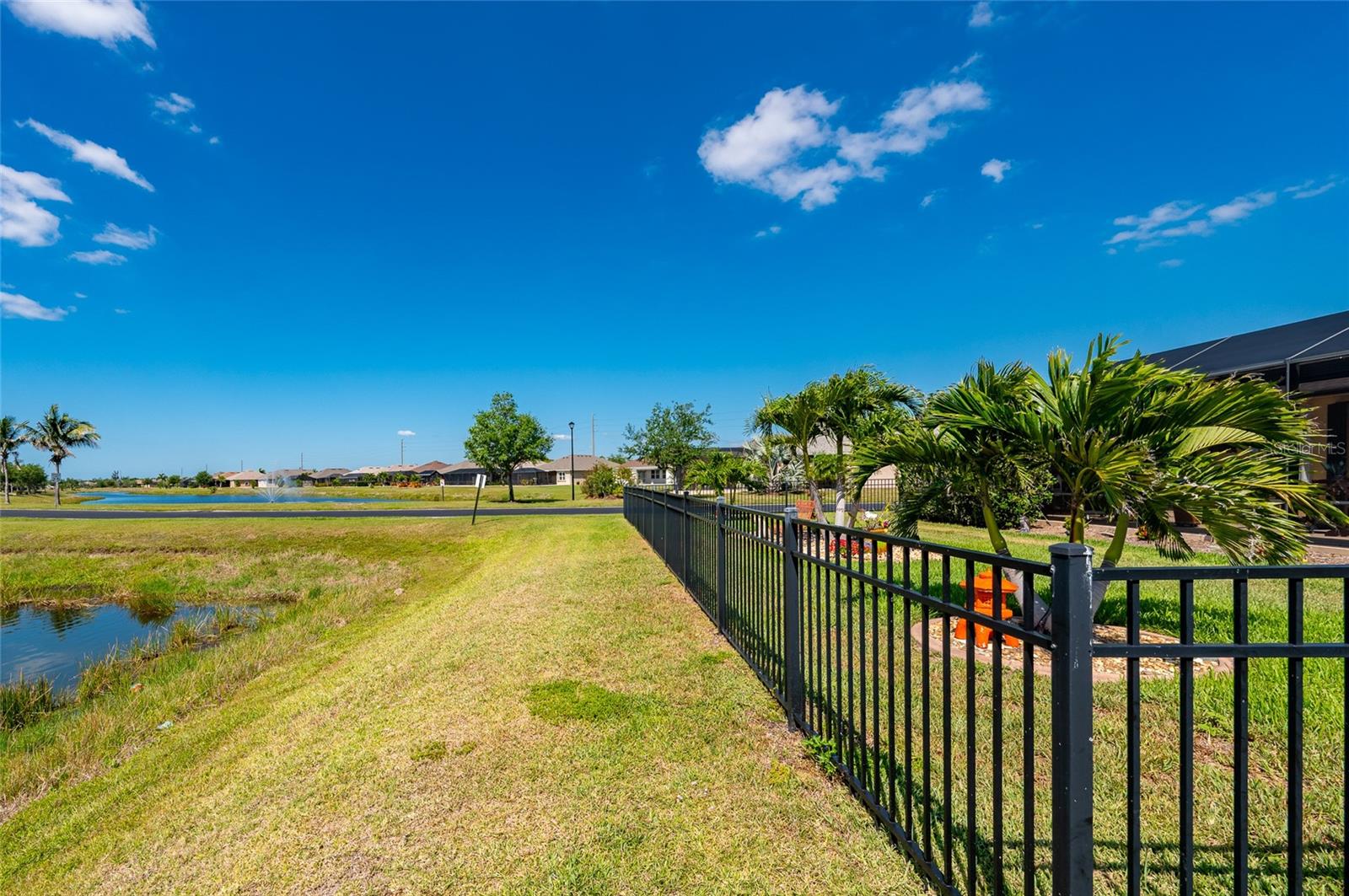 Image 57 of 81 For 7501 Mikasa Drive