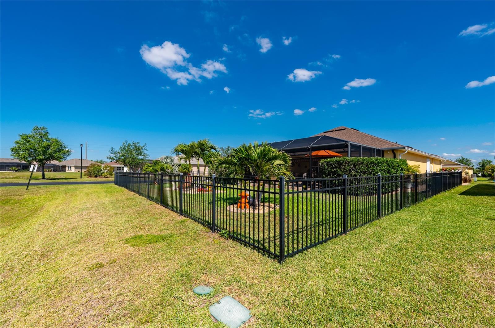 Image 58 of 81 For 7501 Mikasa Drive