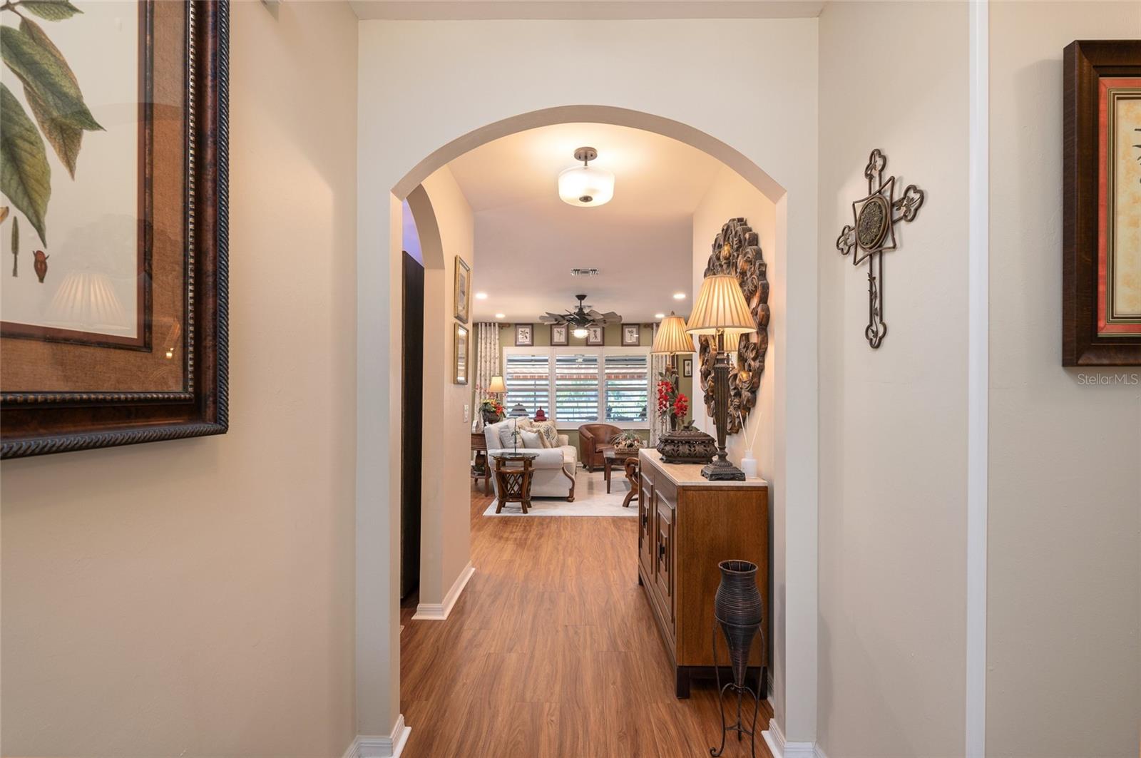 Image 6 of 81 For 7501 Mikasa Drive