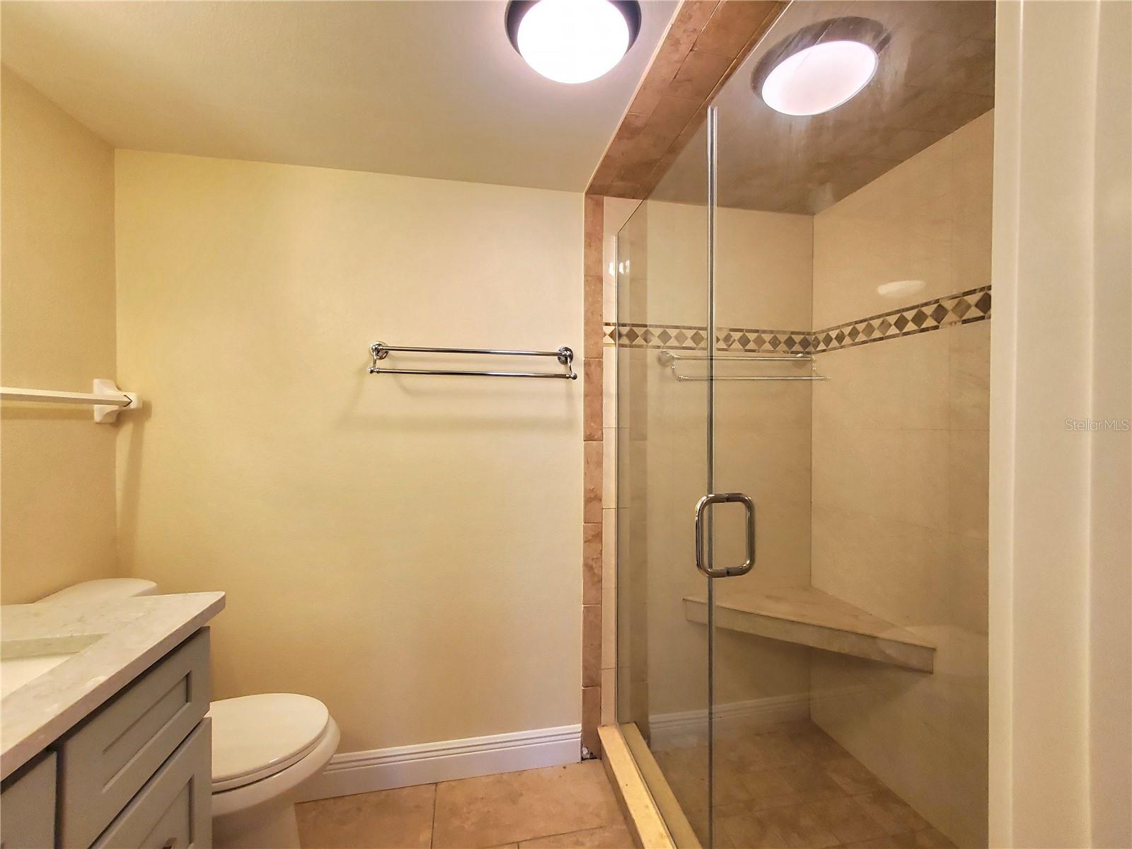 Image 5 of 21 For 1080 Bal Harbor Boulevard 3b